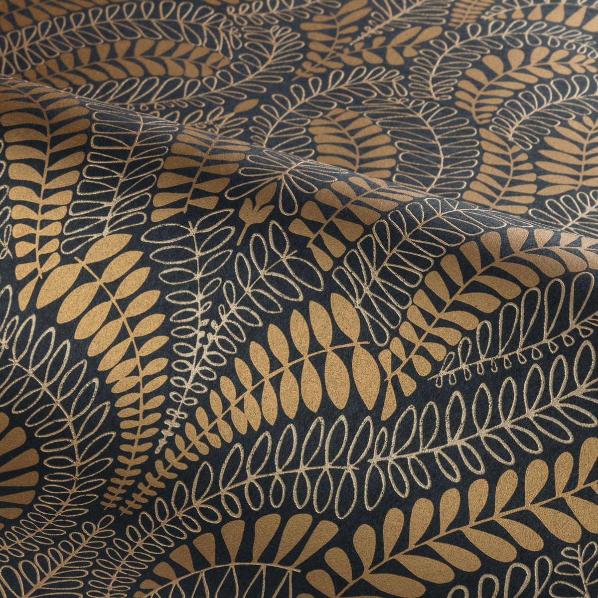 Papier peint Feuillage Végétal Felix noir doré - Isadora de Casamance | Réf. CAS-75821324