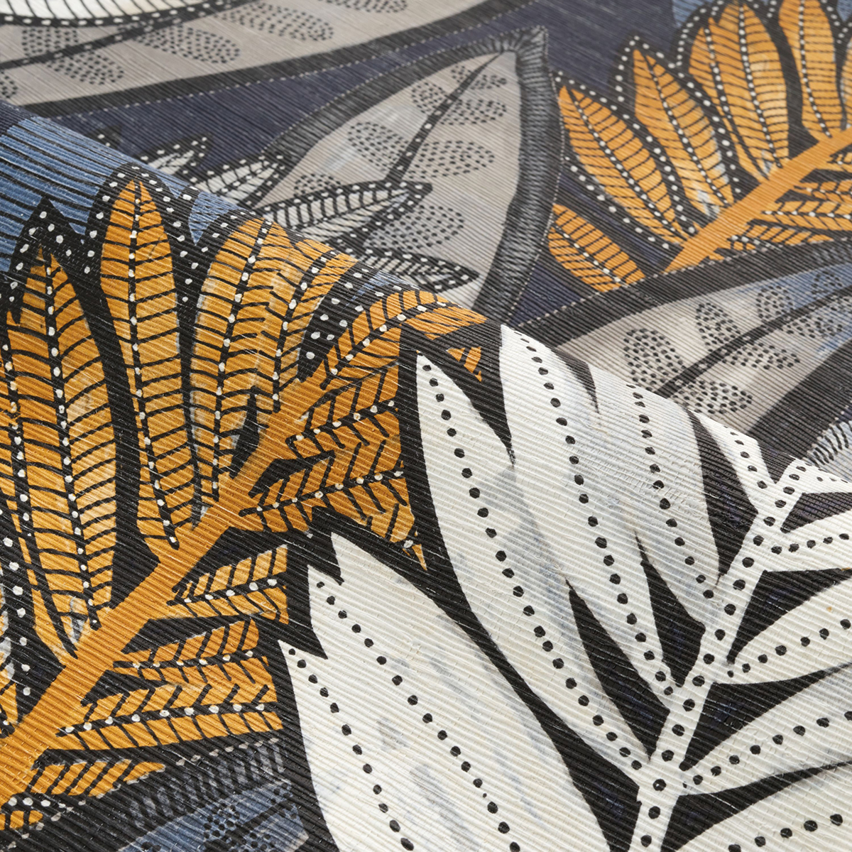 Papier peint Feuillage Sabal encre ocre - Aventura de Casamance | Réf. CAS-74680570