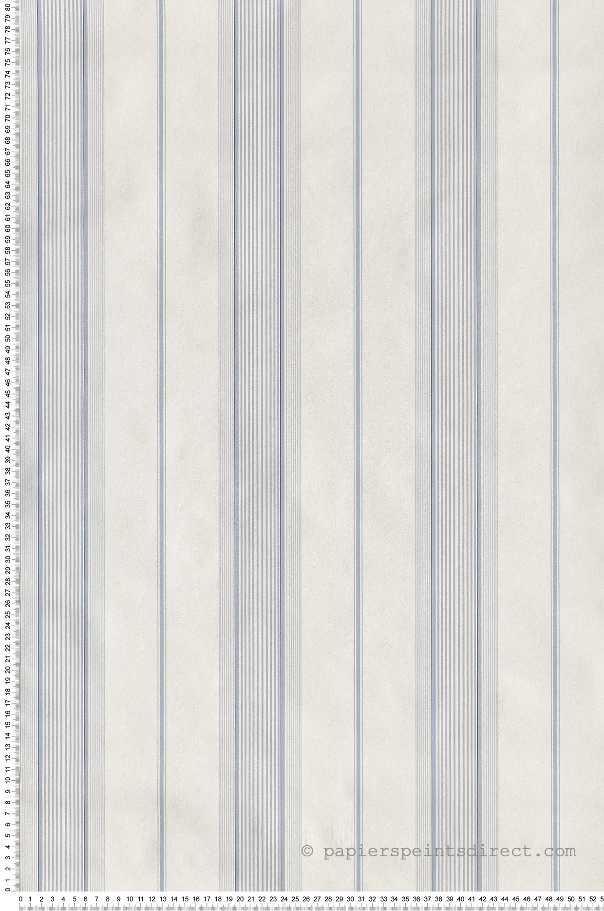 Papier Peint Rayures fines irrégulières bleues - Jeux de rayures 2 de Lutèce | Réf. LTC-G67574