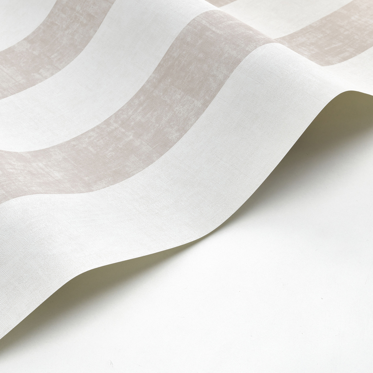 Papier peint Rayure Alizé grège - Les Rayures de Casadéco | Réf. RAYS84031335