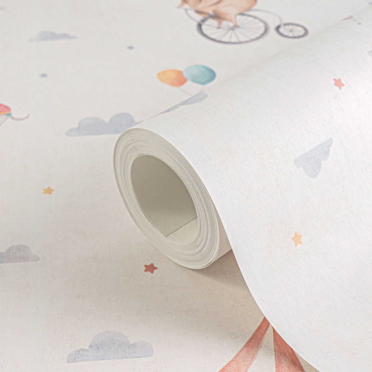 Papier peint Cirque Enfantin multicolore - Lilly & Luis d'A.S. Création AMB7 | Réf. AS-771481