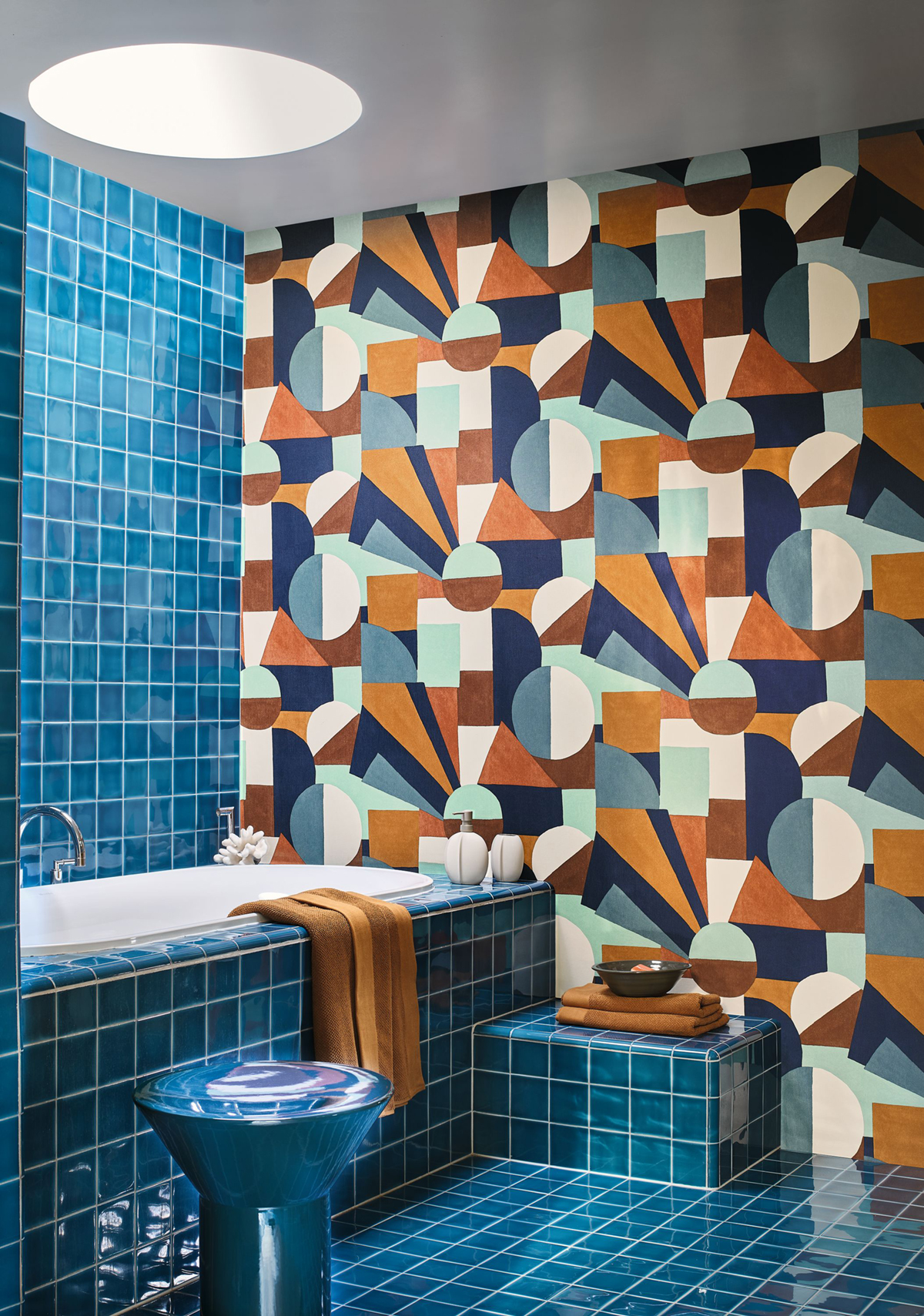 Papier peint Soleil Graphique Sonia multicolore - Mouvements de Casamance | Réf. CAS-76010916