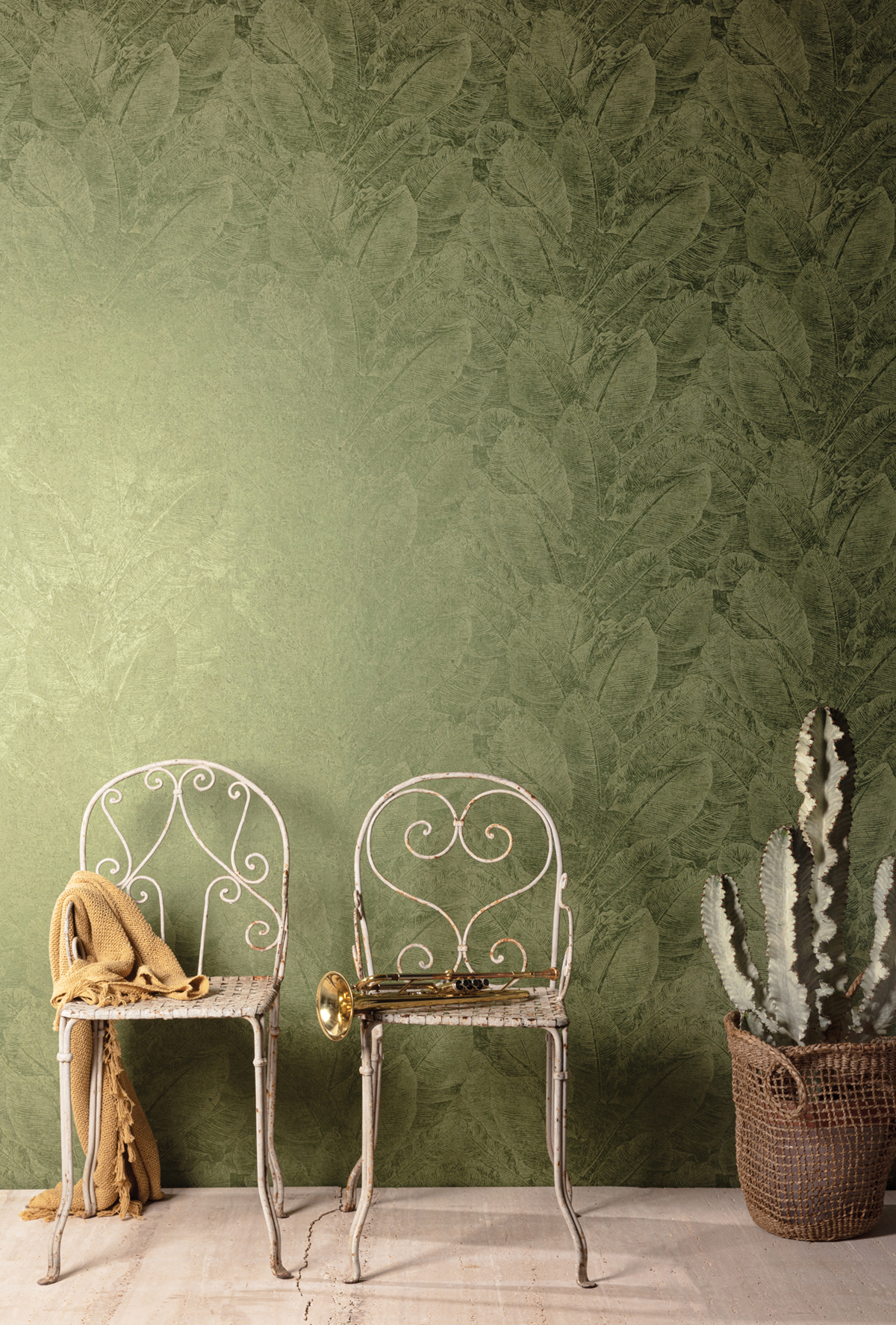 Papier peint Feuillage Discret Juan vert tilleul métallisé - Havana de Masureel | Réf. MAS-HAV302