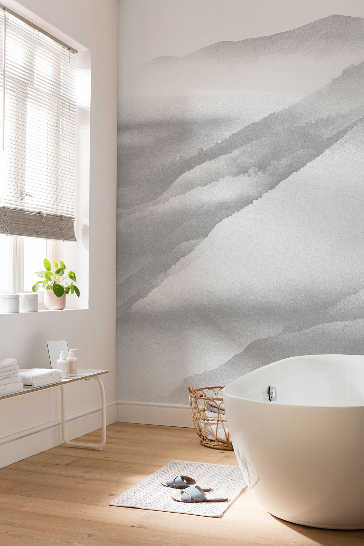 Papier peint montagne panoramique White Noise Mountain - Papier peint Komar RAW