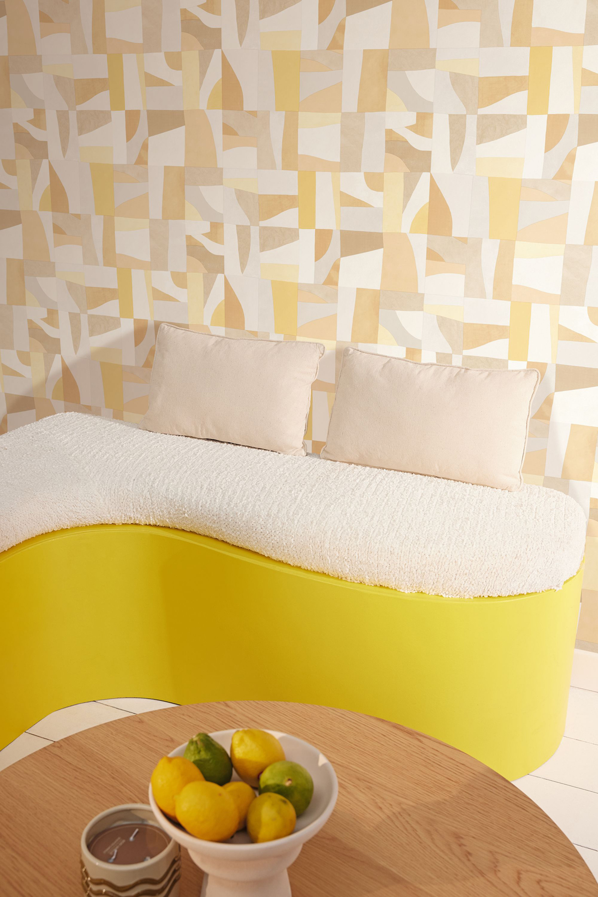 Papier peint Géométrique Aix beige jaune - Azur de Casélio AMB2 | Réf. AZU105461228