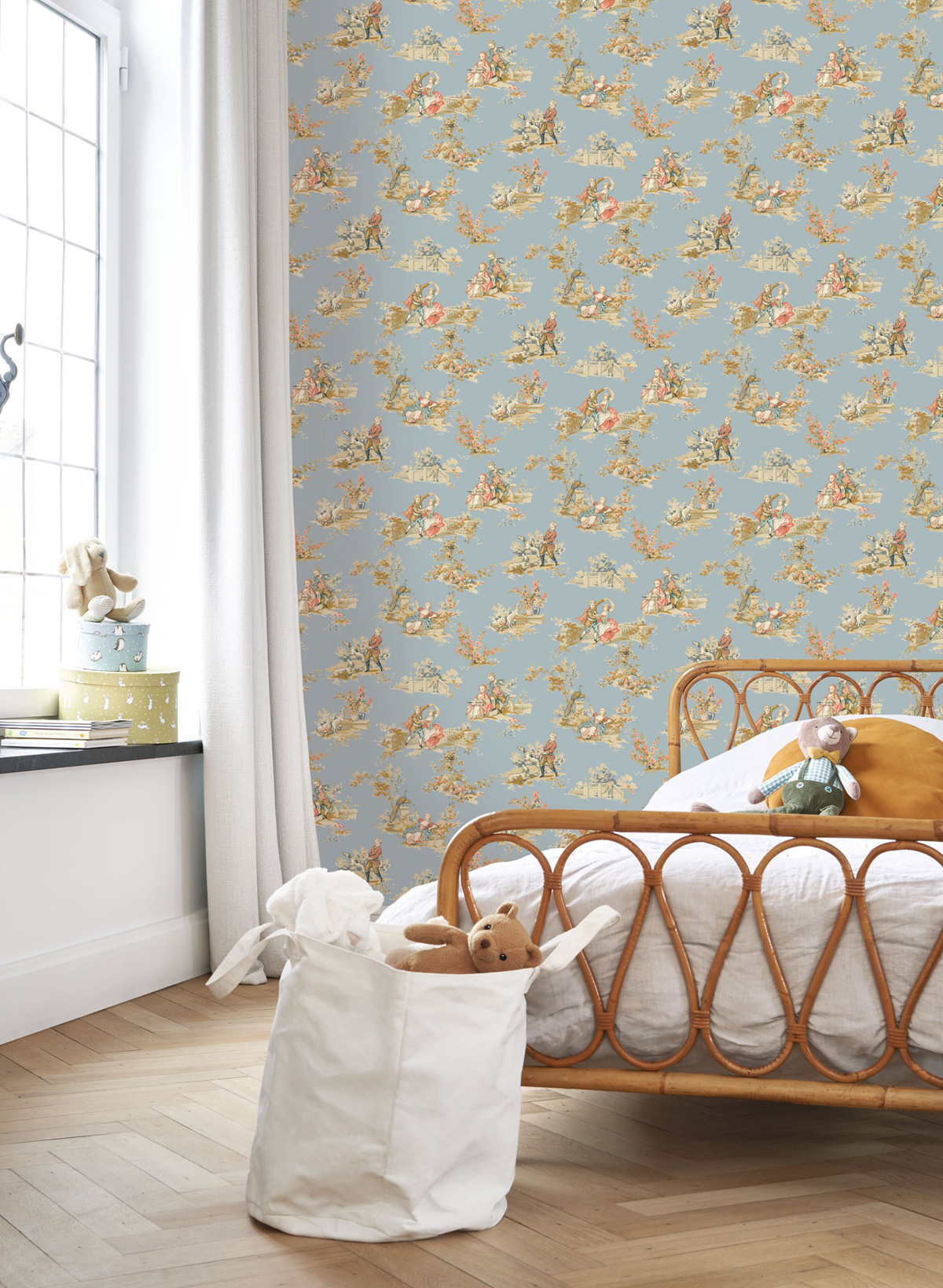 Papier peint Scènes Pastorales Gavotte bleu doux - Les Belles Toiles De Jouy 2 de Casadéco | Réf. BTJD201736515