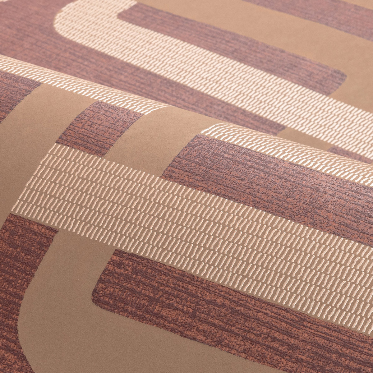 Papier peint Géométrique Rétro Matjara terracotta doré - Tressora de Casamance | Réf. CAS-76933058