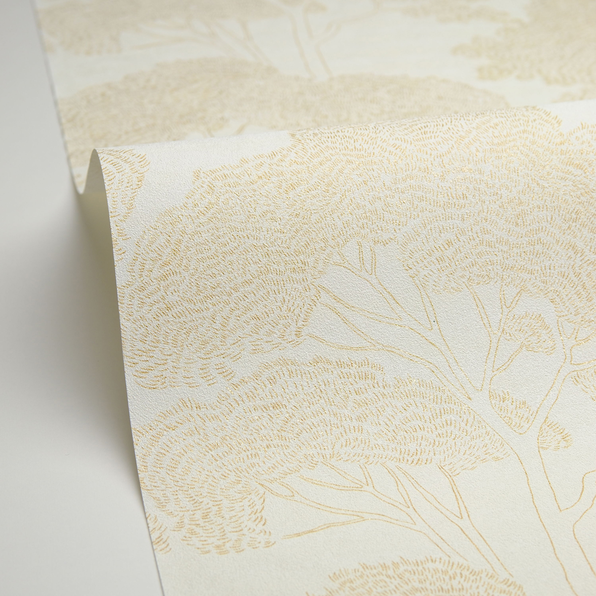 Papier peint Arbre La Ciotat blanc doré - Azur de Casélio AMBV | Réf. AZU105430214