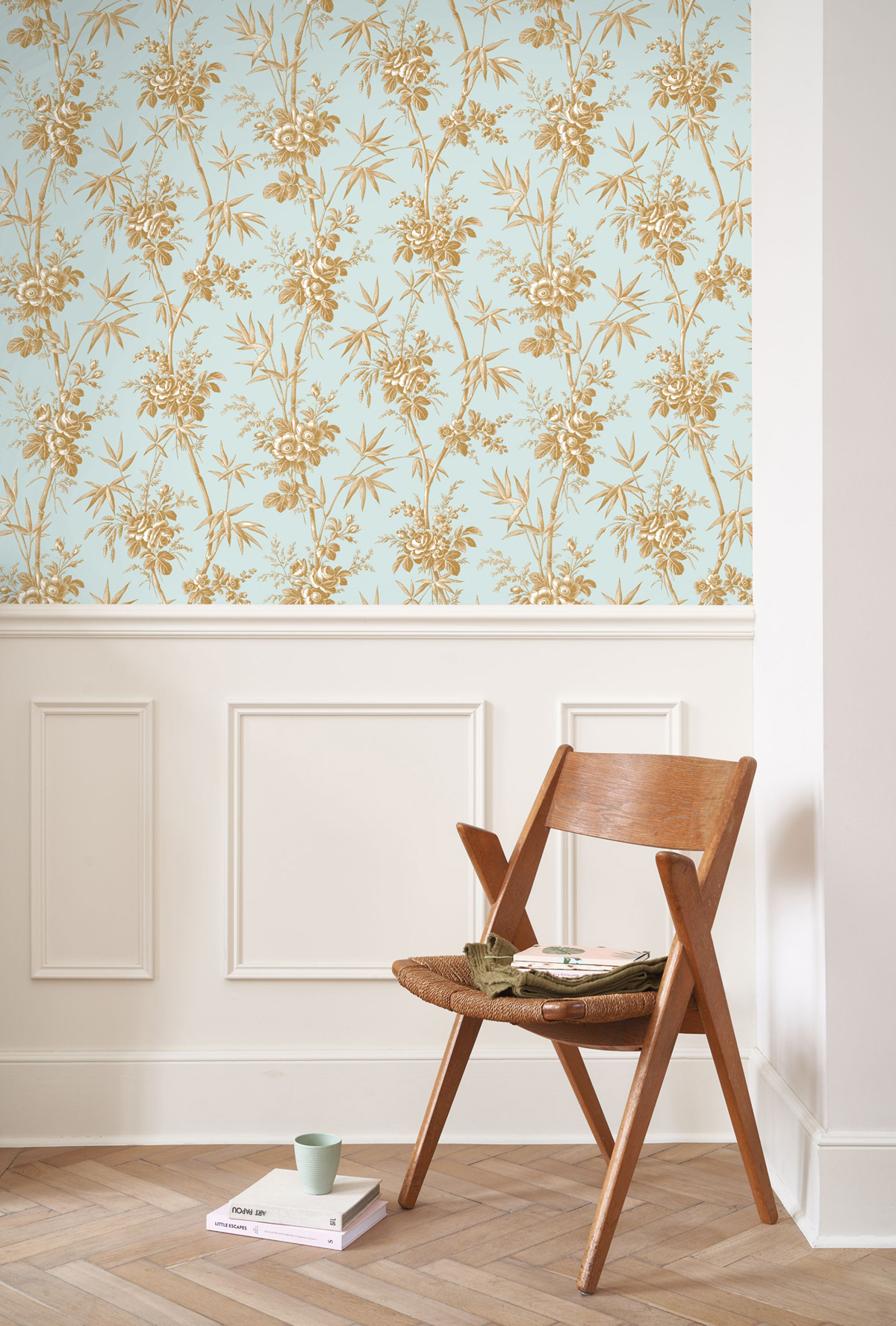 Papier peint Fleurs Flânerie bleu doux - Les Belles Toiles De Jouy 2 de Casadéco | Réf. BTJD201706363