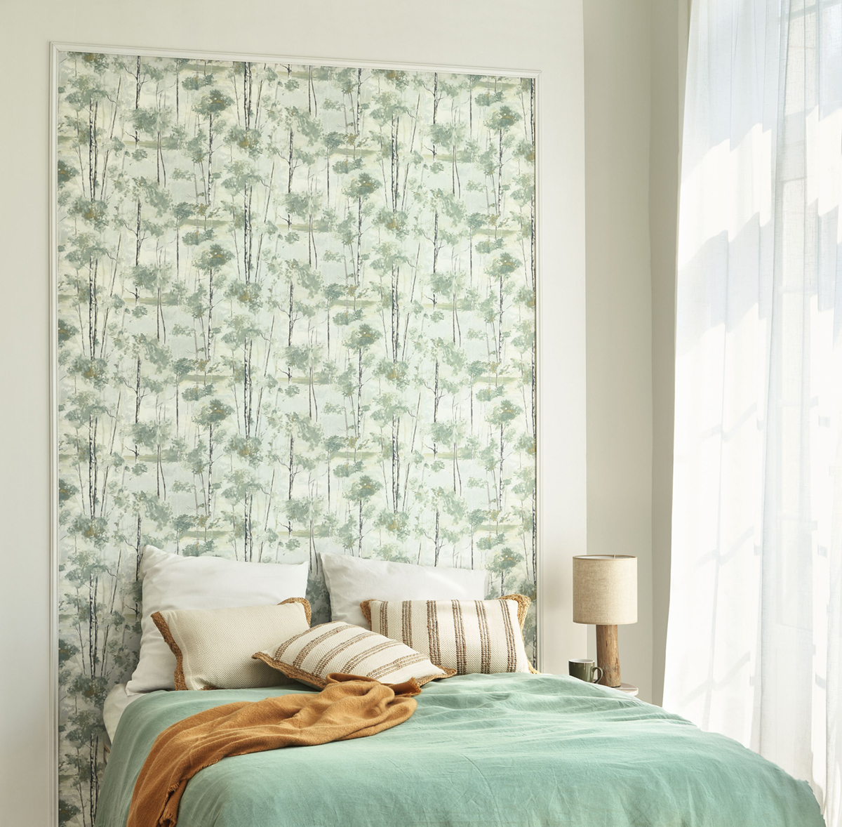 Papier peint Forêt Skandinavia vert eucalyptus doré - Riverside 4 de Casadéco | Réf. RIVI89547720