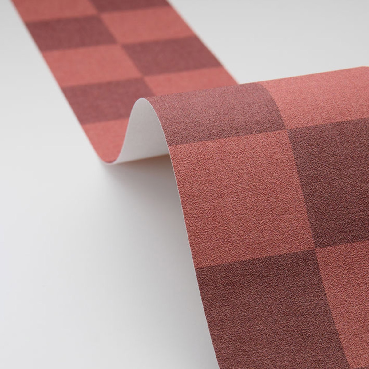 Frise Damier Checks Border bordeaux - Line Up de Casélio AMBV | Réf. LNP106798008