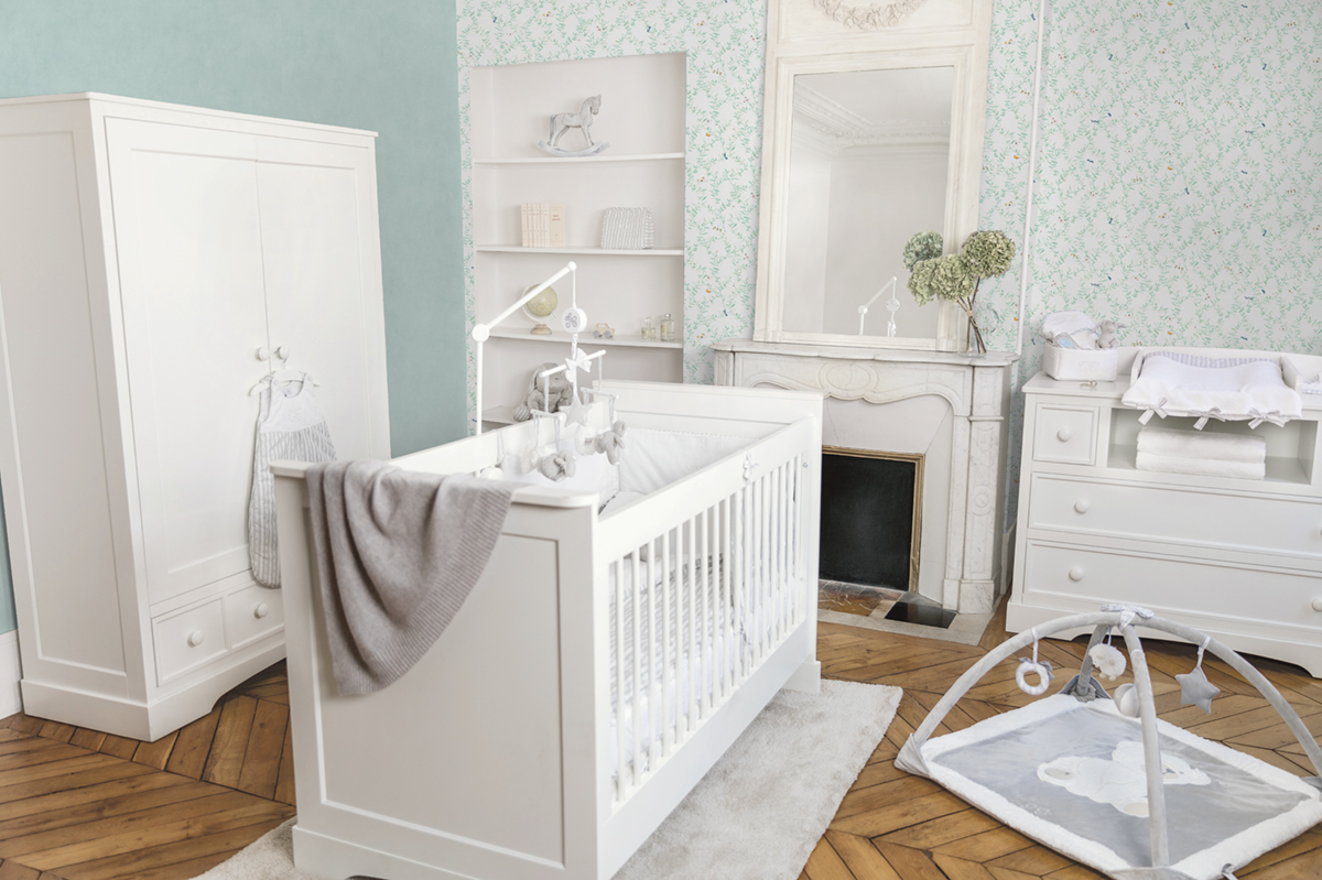 Papier Peint Papillon Feuillage vert - Tartine et Chocolat de Lutèce  | Réf. LTC-36200704