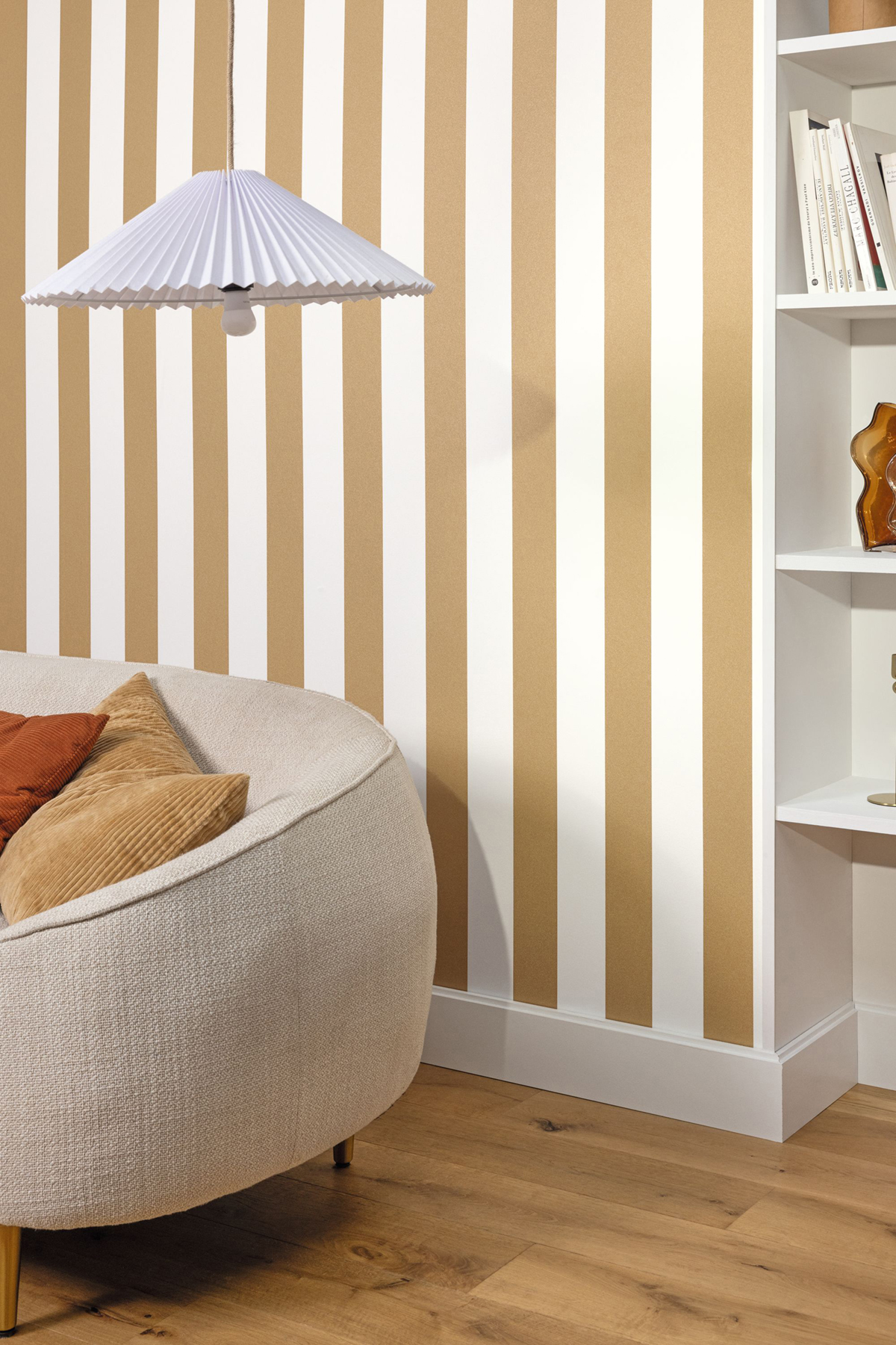 Papier peint Rayure Wide Lines blanc doré - Moonlight 2 de Casélio AMB2 | Réf. MLGT104022020