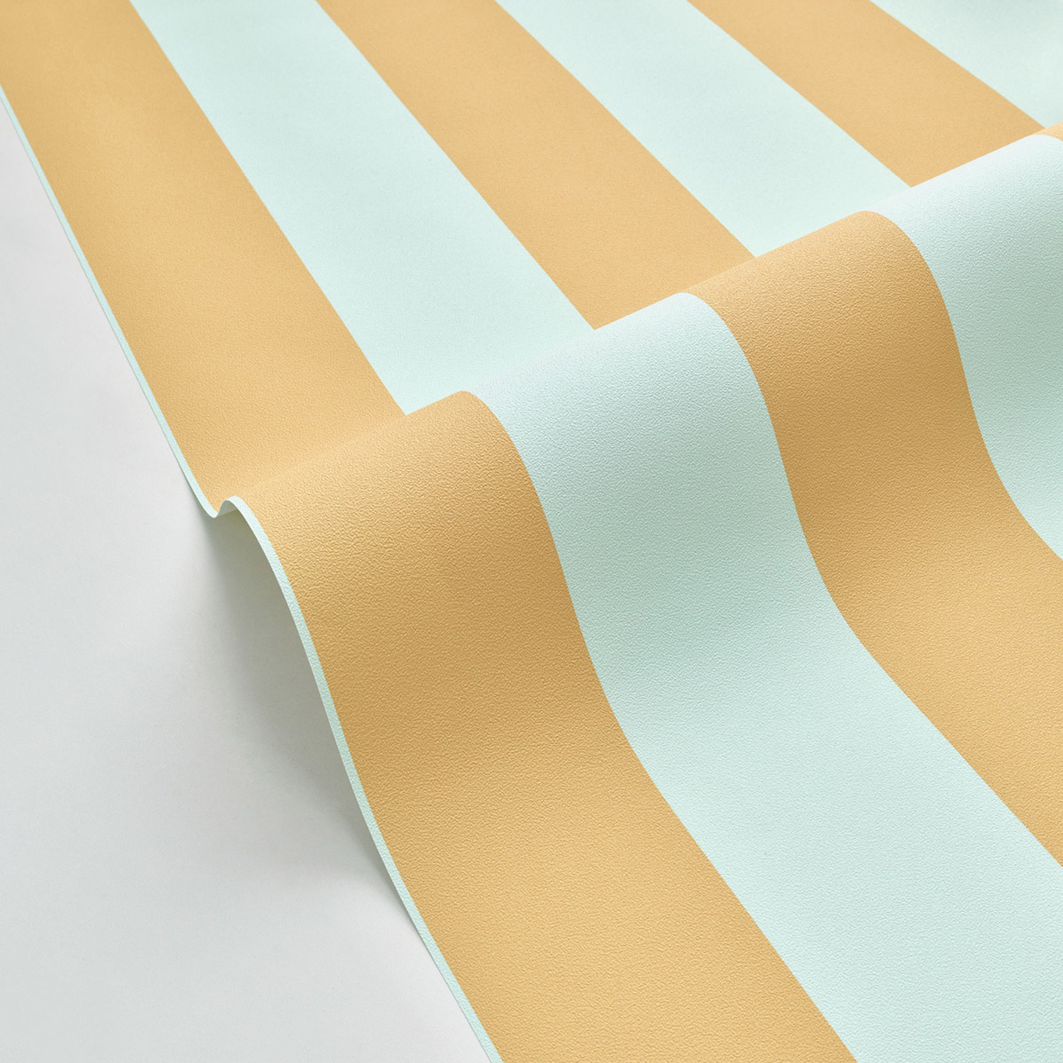 Papier peint Rayures Wide menthe jaune - Basics de Casélio | Réf. BAI104027120