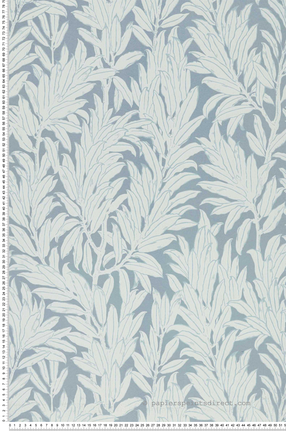 Papier peint Feuillage Laurel Leaf bleu - V&A Decorative Papers II d'Initiales | Réf. INI-2412-177-02