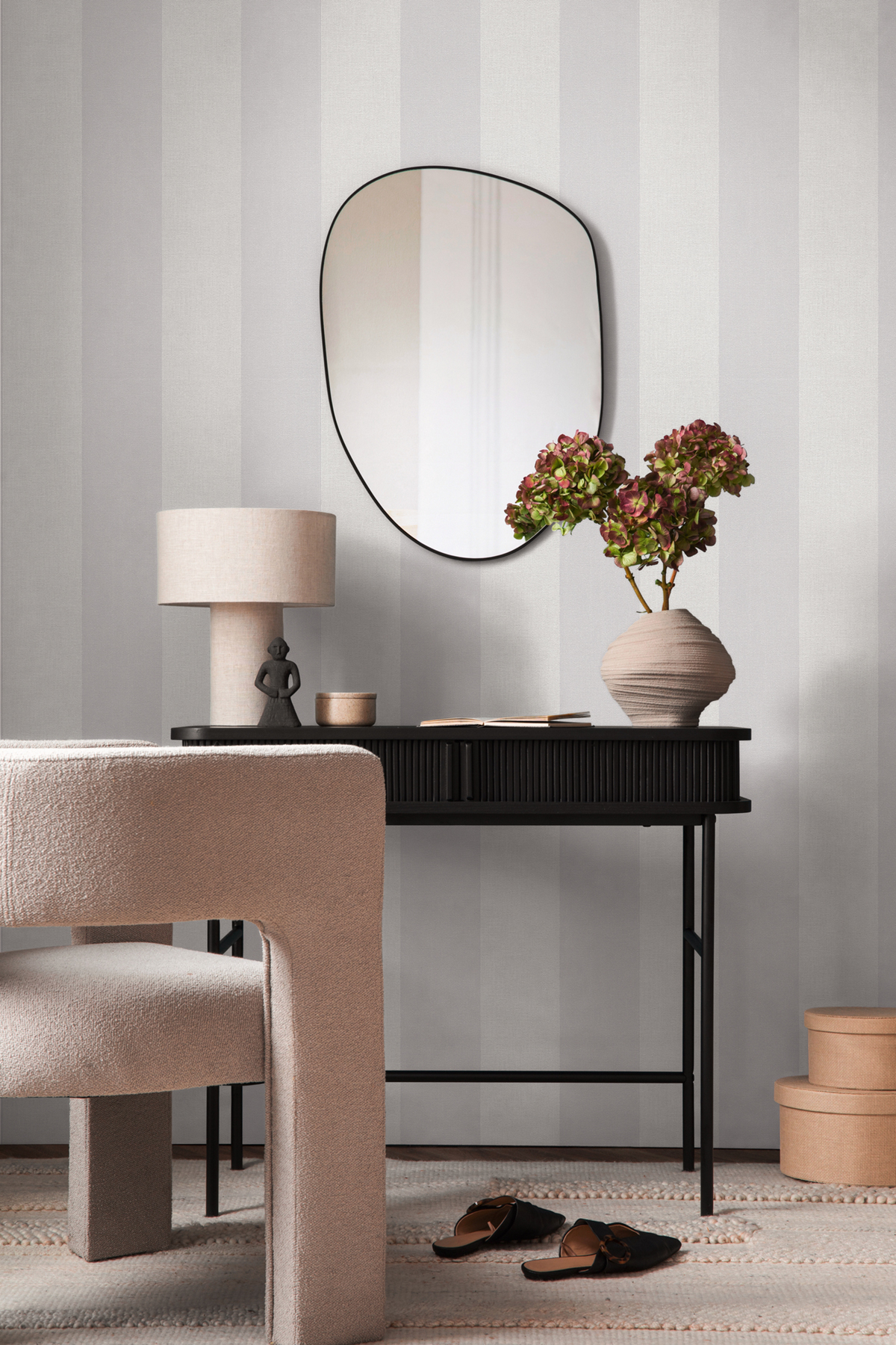 Papier peint Rayure Verticale gris - Pure Elegance d'A.S. Création AMB3 | Réf. AS-397980