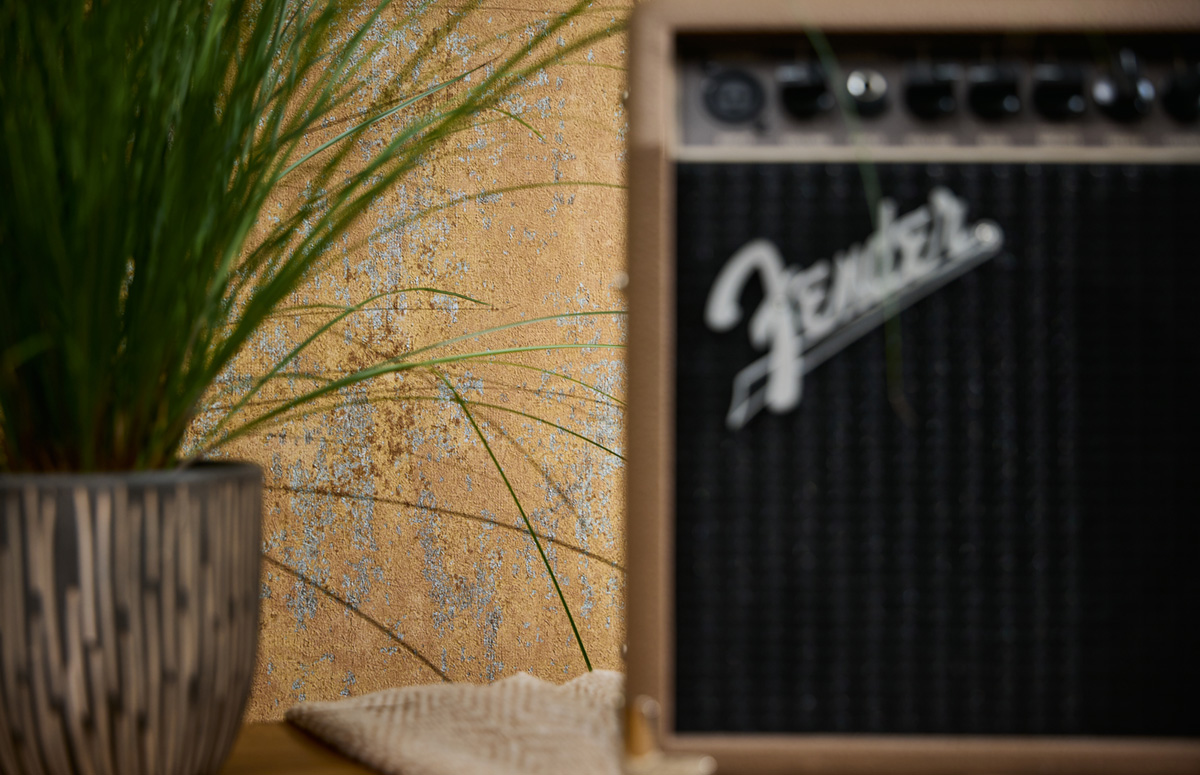 Papier peint Faux Uni Béton Urbain camel argenté - Metropolitan Stories 4 Hot Spots d'A.S. Création AMB2| Réf. AS-786296