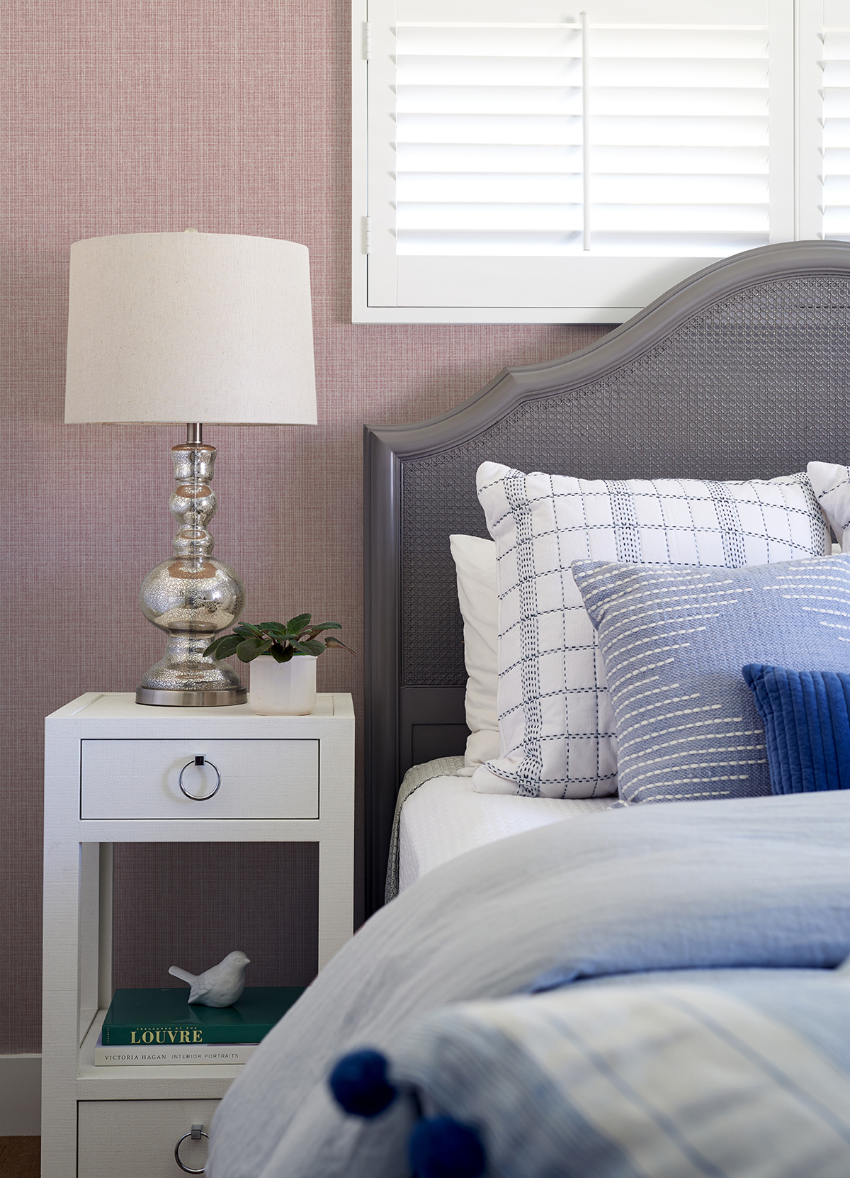 Papier peint Faux Uni Moucheté Kantera rose grenadine - Delicatesse de Lutèce | Réf. LTC-FD26839