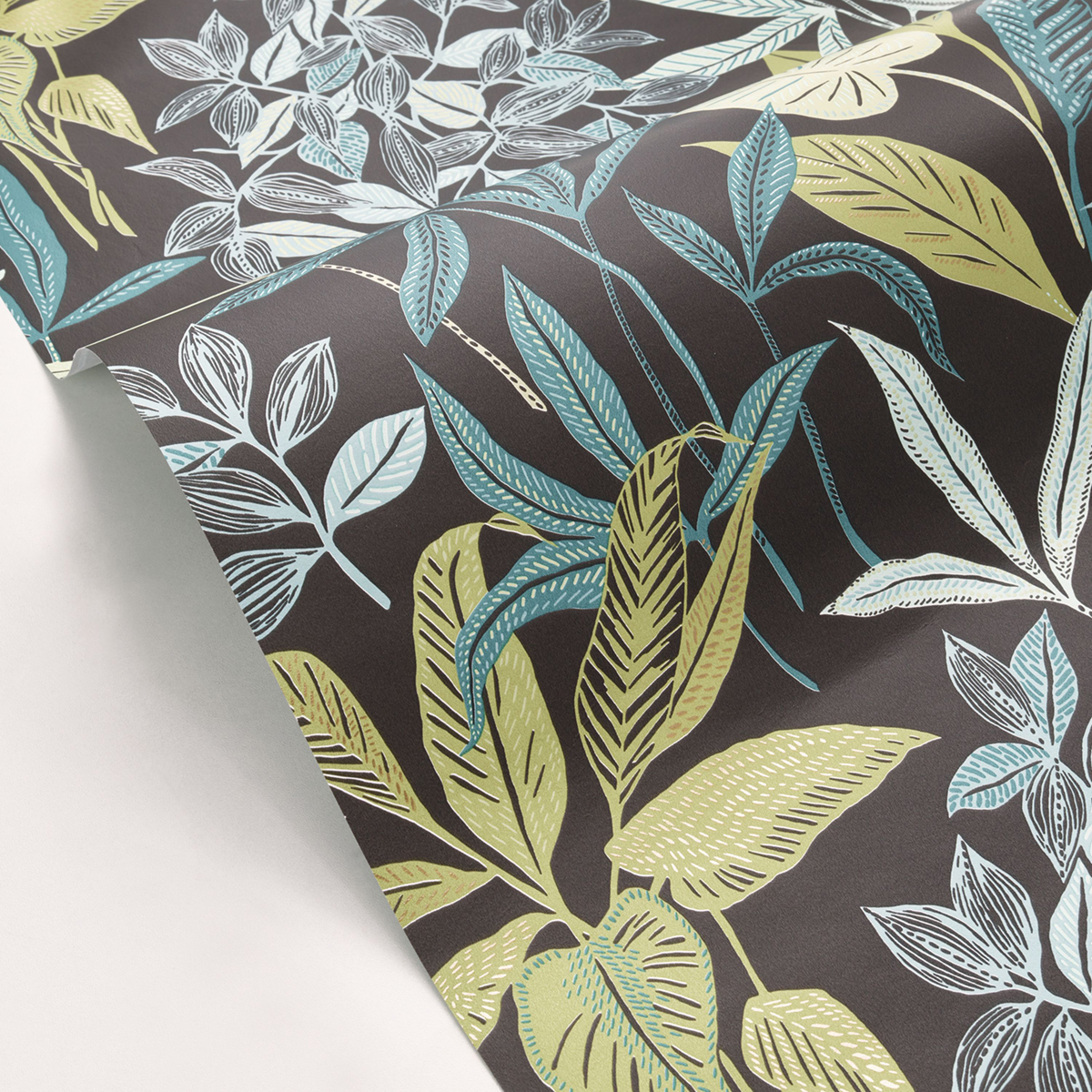 Papier peint Feuillage Santiago émeraude noir - Green & Co de Casélio | Réf. GCO103859705