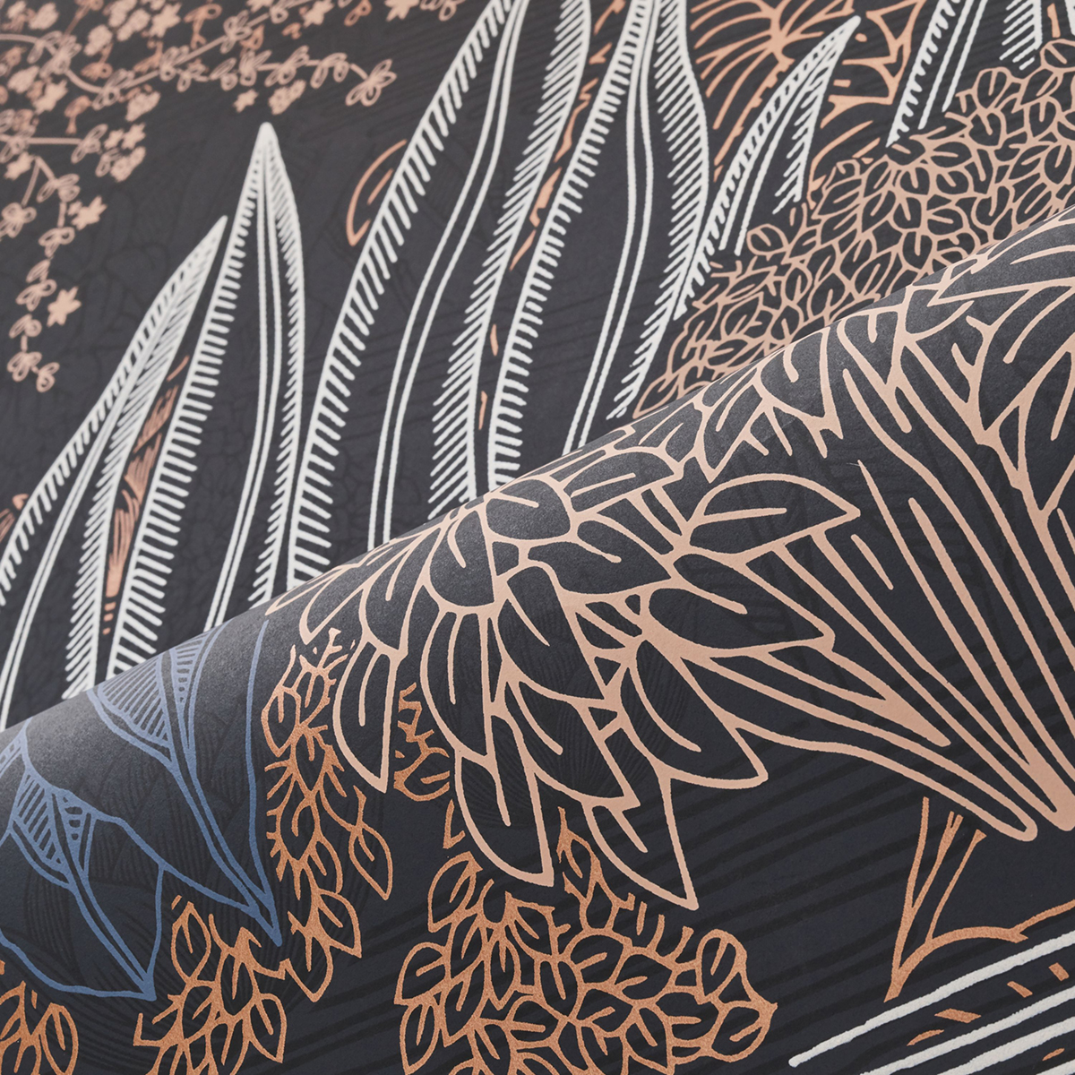 Papier peint Jardin Jasmin noir cuivré - Square Jasmin de Casamance AMBV | Réf. CAS-75680406