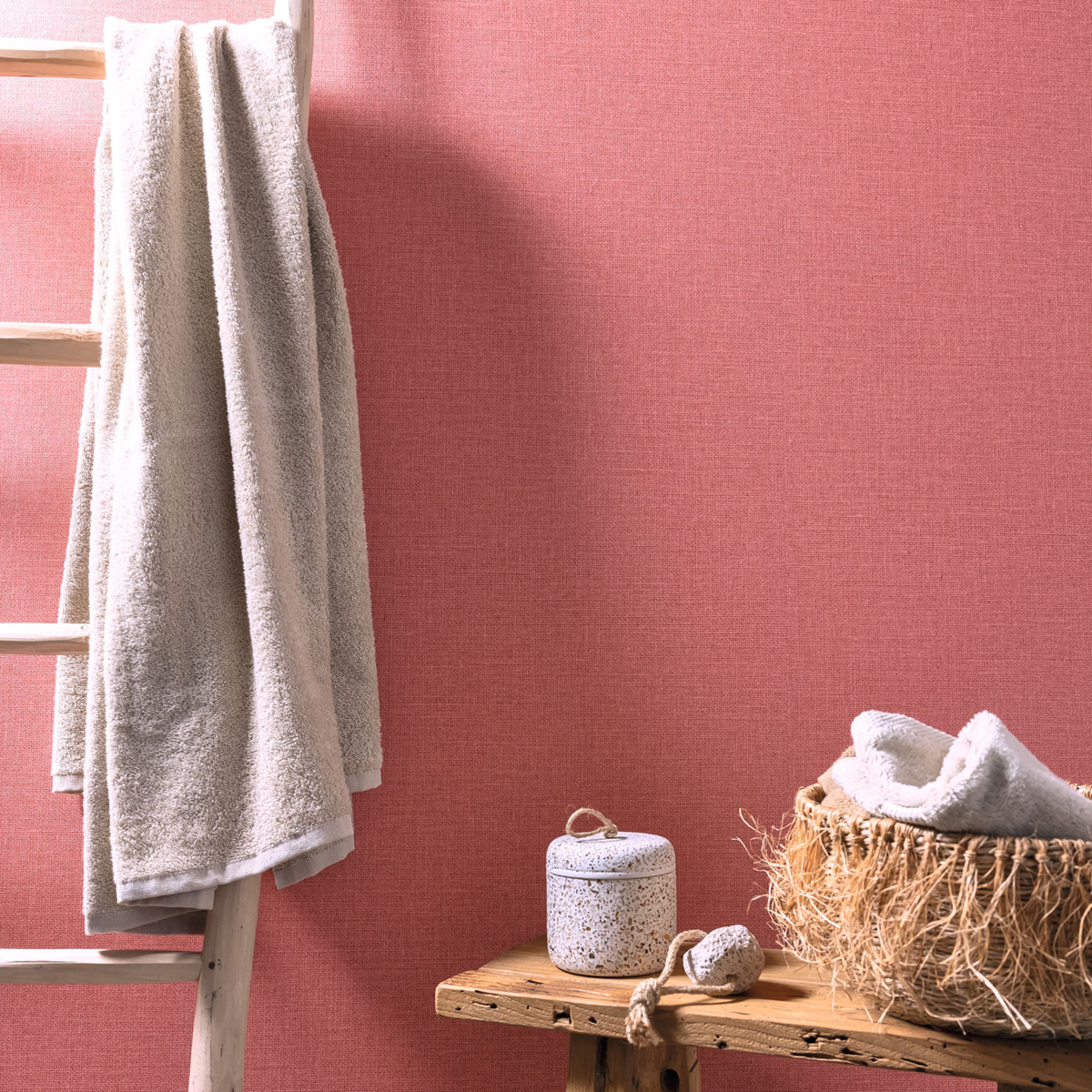 Papier peint Effet Toile de Jute framboise - Jute de Casélio | Réf. JTE104014240