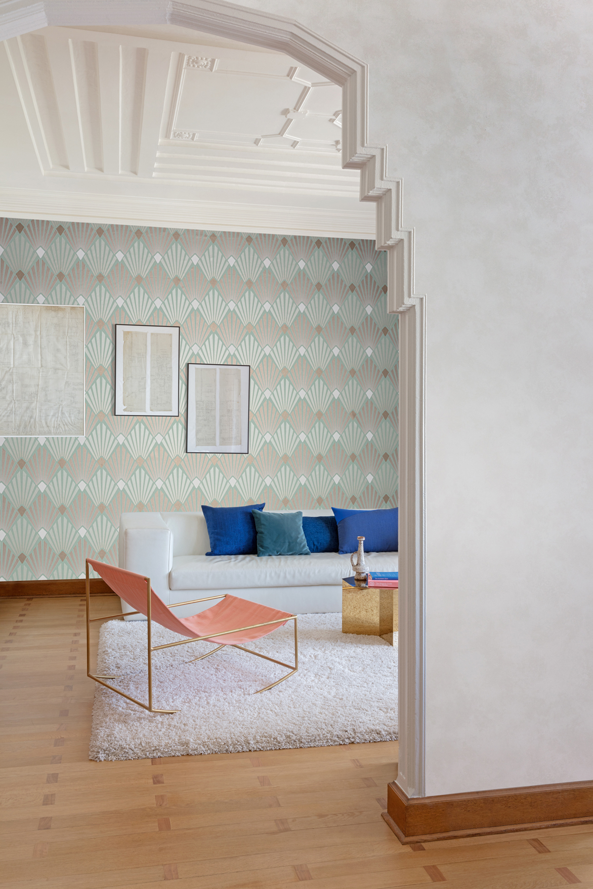 Papier peint Art Déco Diego vert d'eau taupe métallisé - Havana de Masureel | Réf. MAS-HAV404