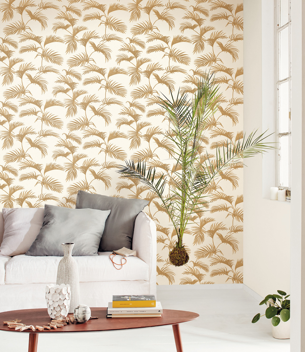 Papier peint Palmes jungle blanc/or - Moonlight de Casélio | Réf. MLG101250020