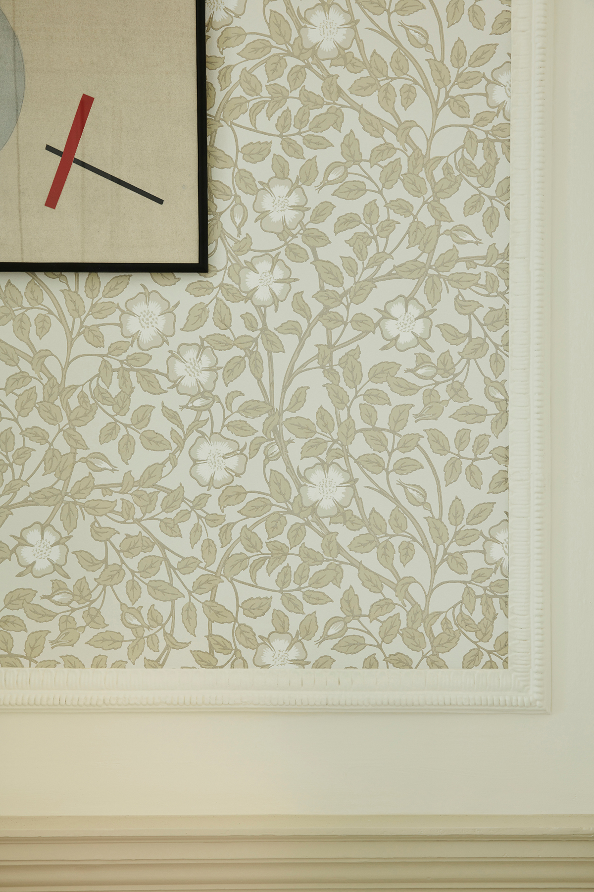 Papier peint Fleurs Briar Rose Green Stone - National Trust Papers 3 de Little Greene AMB2 | Réf. 0263BRGSTON