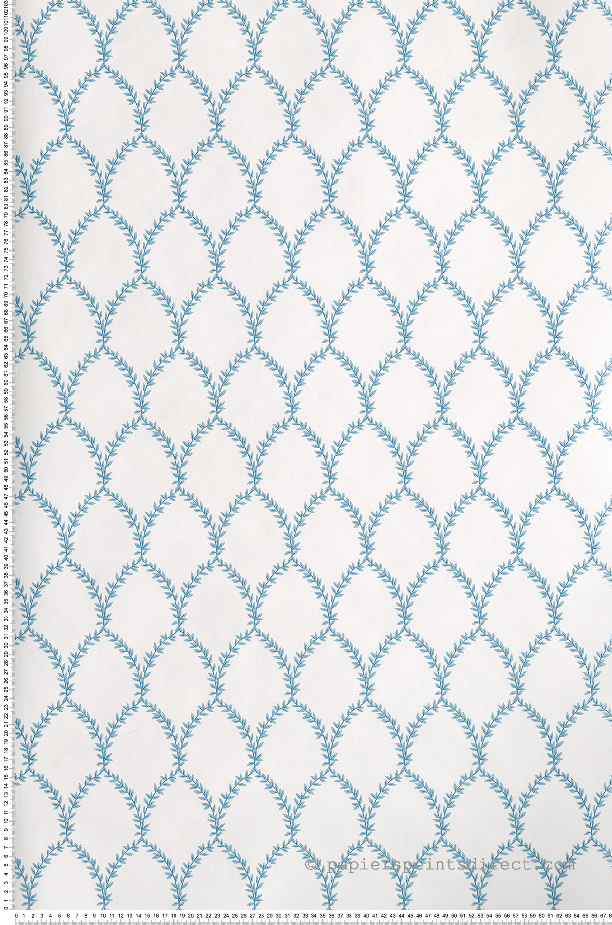 Papier peint Couronne Laurier bleu - Rifle Paper Co. d'Initiales | Réf. INI-RI5180