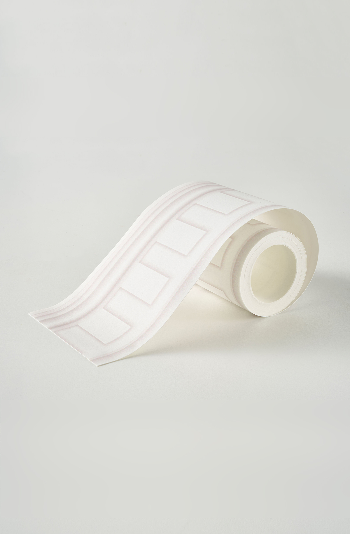 Galon Moulure Graphique l'Impératrice blanc - Moulures & Co de Casadéco | Réf. MOCO201320345