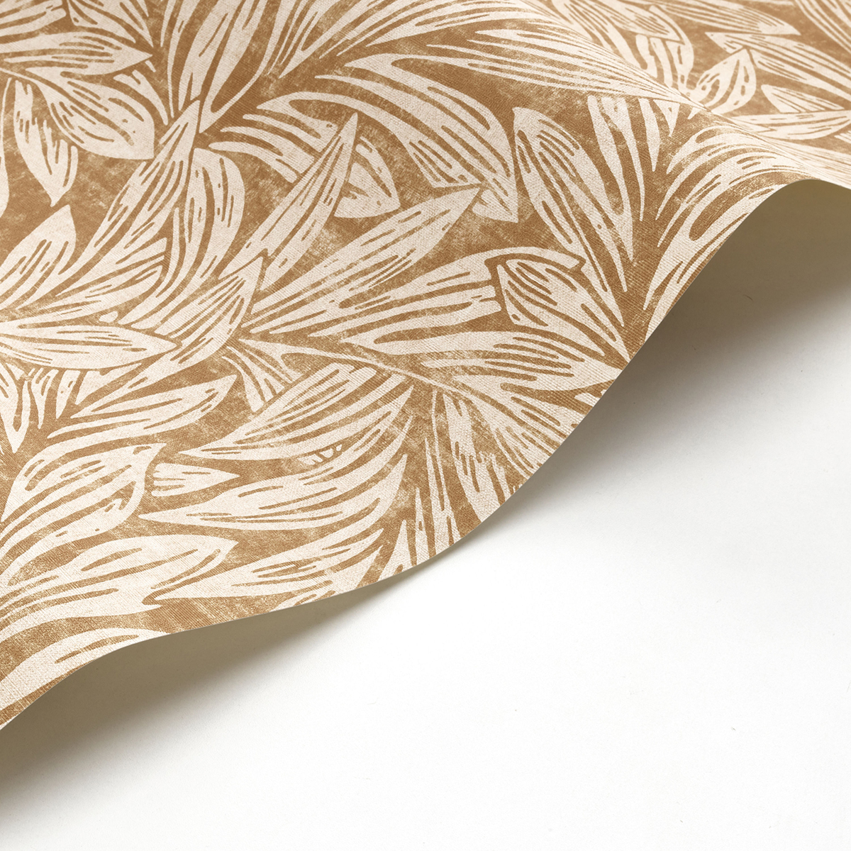 Papier peint Feuillage Danube ocre - Vienne de Casadéco AMBV | Réf. VIEN87372731