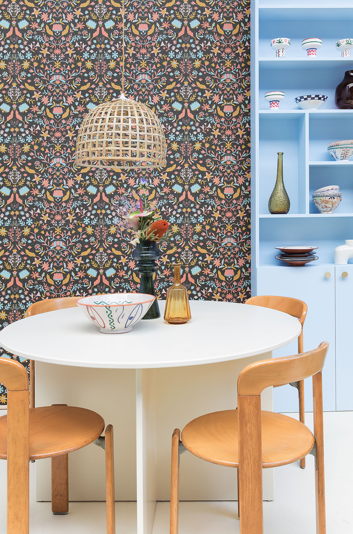 Papier peint Fleur Alizée Liberty noir - Bohème de Casélio | AMB Réf. BOM103199321