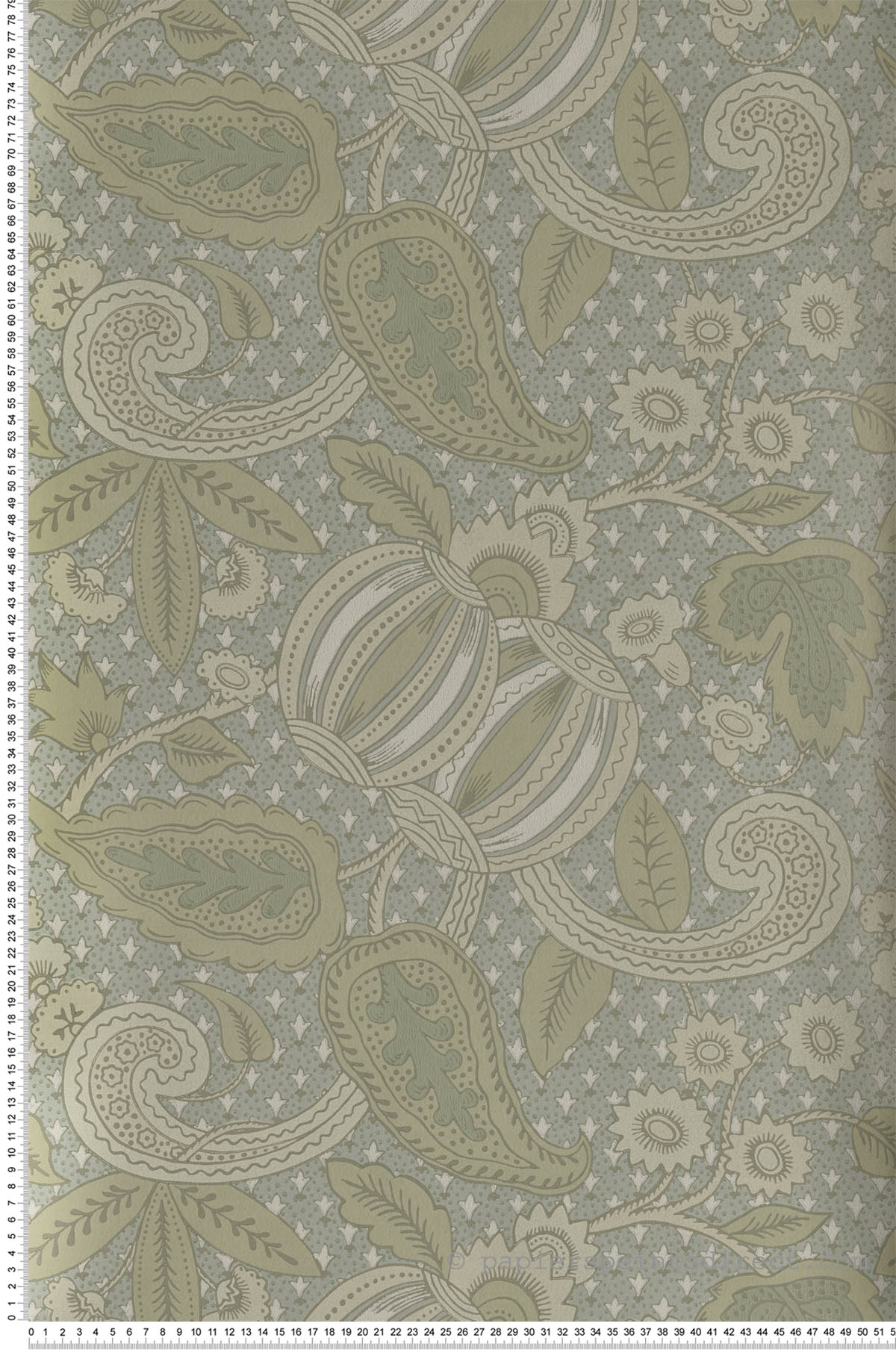 Papier peint cachemire Pomegranate Green Scale - National Trust Papers de Little Greene | Réf. 0245POGREEN