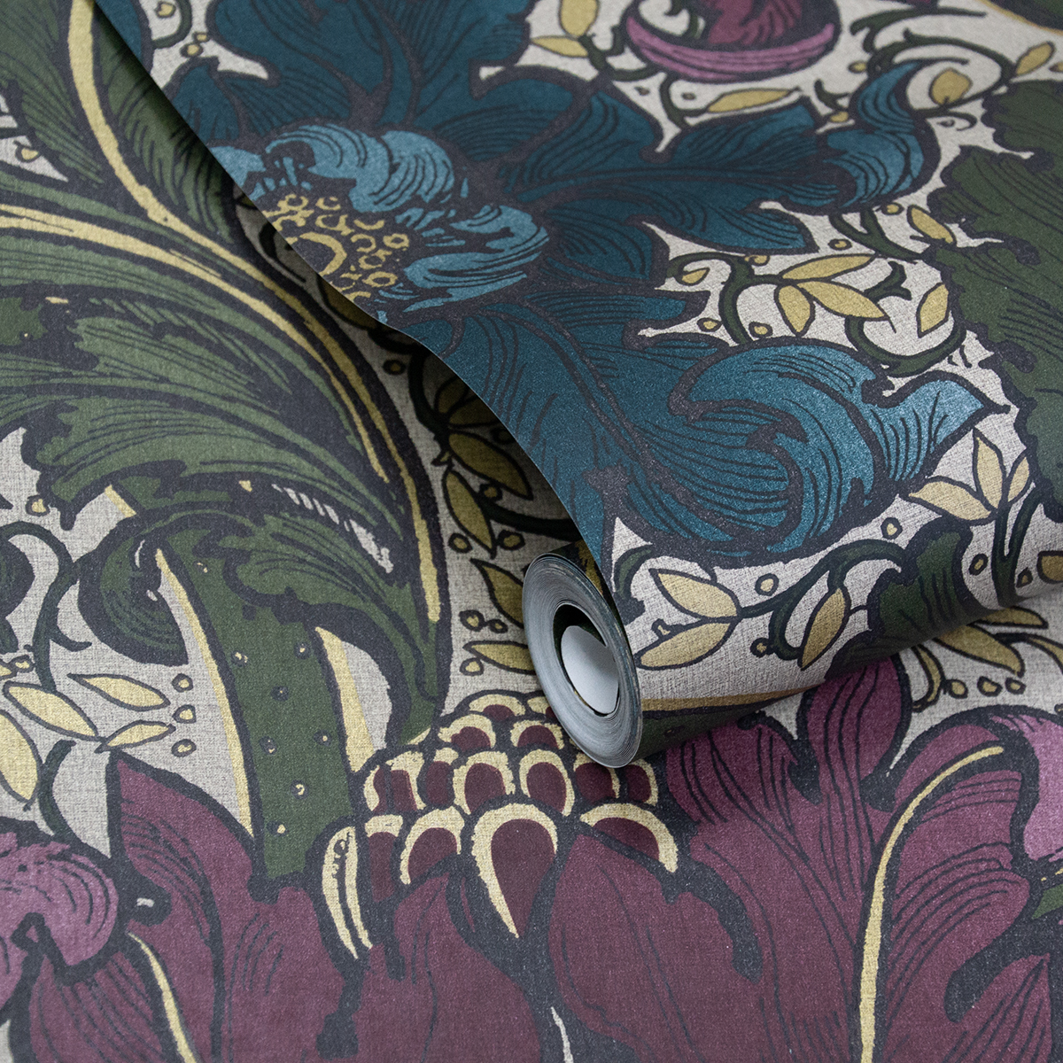 Papier peint Fleur Renaissance Baroque prune bleu pétrole - The Wall Llewelyn-Bowen de Lutèce | AMB2 Réf. LTC-LB25142