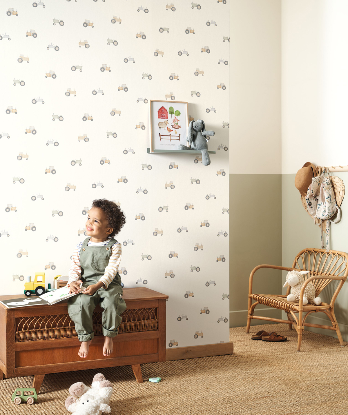 Papier peint Tracteur Vintage beige gris - Once Upon A Time de Casadéco AMB2 | Réf. OUAT88361974