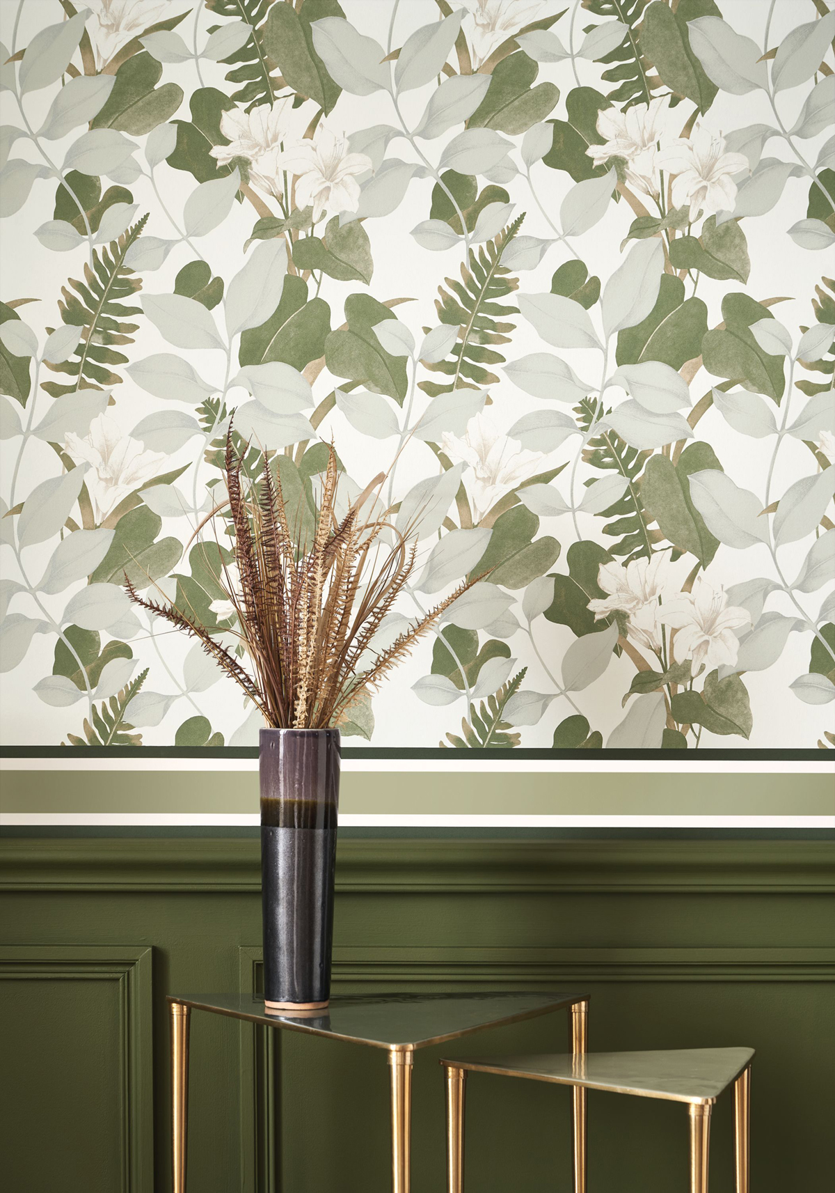 Papier peint Lys Feuille Royal Lily vert cendré argenté - Soliflore de Casadéco AMB3 | Réf. SOLI200267212