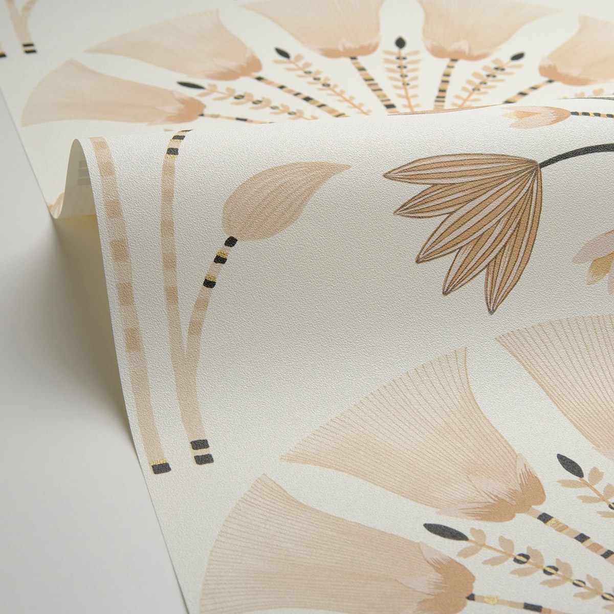 Papier peint Fleur Design Majestic beige doré - Elégance de Casélio AMB2| Réf. ELC105271026