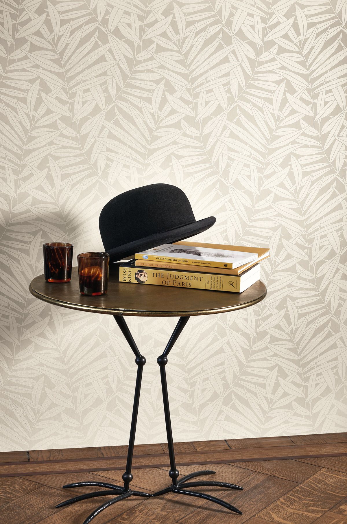 Papier peint Feuillage Preston beige nacré - Derby de Casadéco AMB2 | Réf. DERB89311512