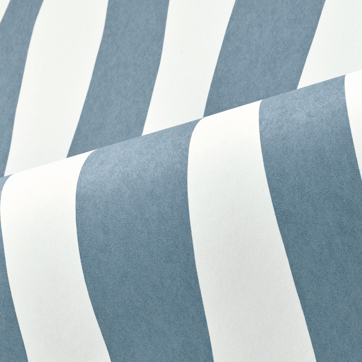 Papier peint Rayure Zèbre Sundae bleu perçan - L'Ile aux Oiseaux de Casamance | Réf. CAS-75912650