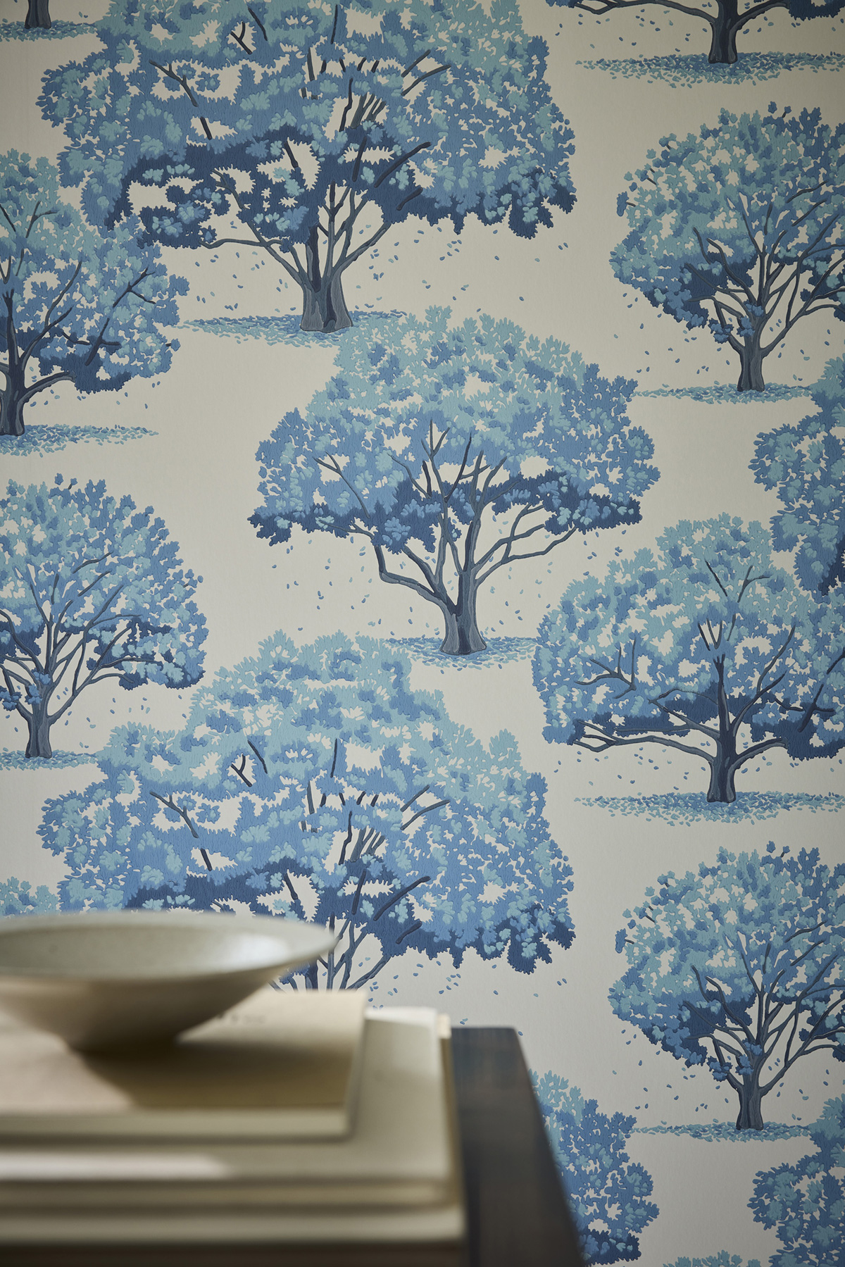 Papier peint Arbre Magnolia Blossom Tivoli - In The Garden de Little Greene AMB2 | Réf. 0234MBTIVOL