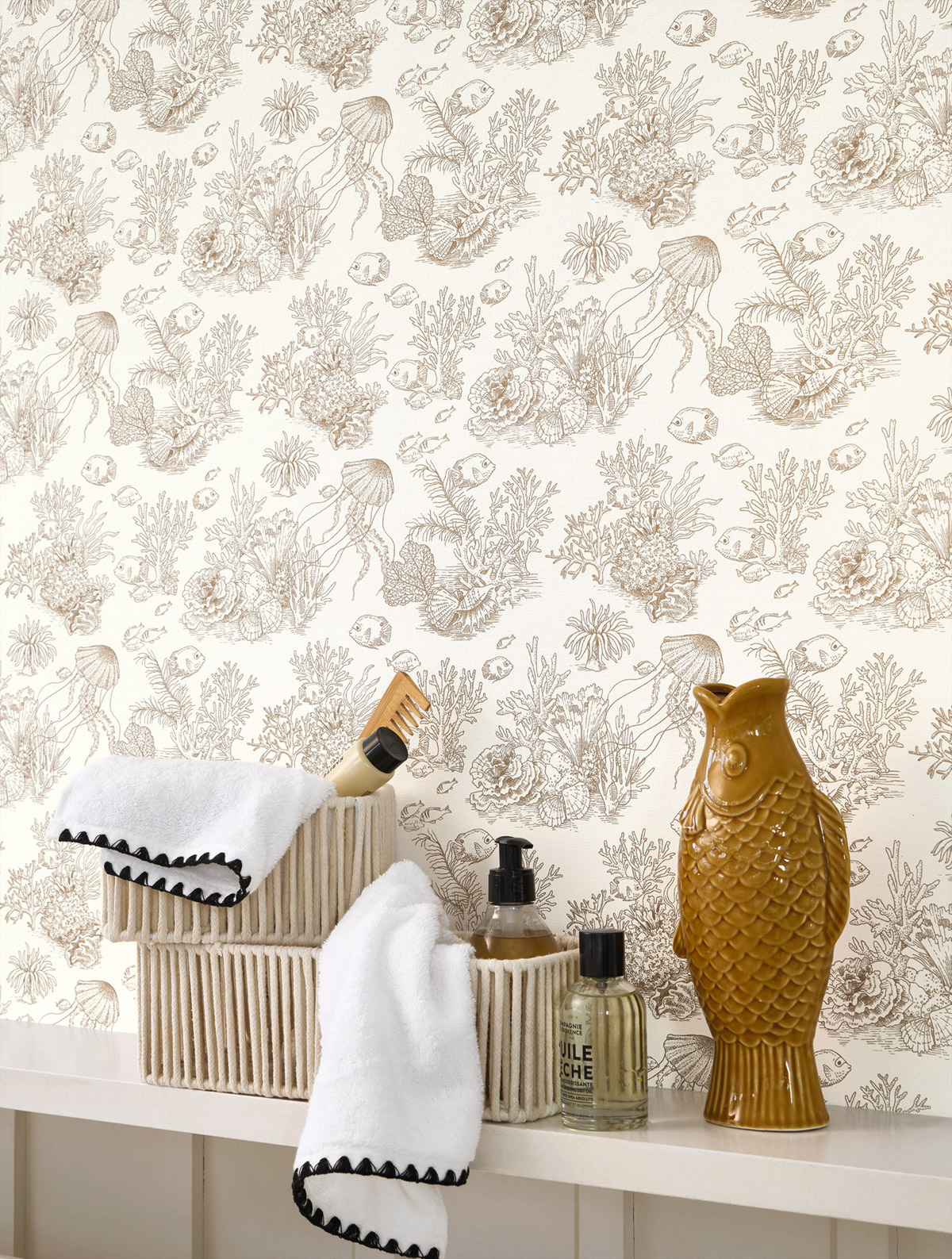 Papier peint Toile de Jouy Marin Côte Sauvage beige - Seaside de Casadéco AMB2 | Réf. SEAS201471515