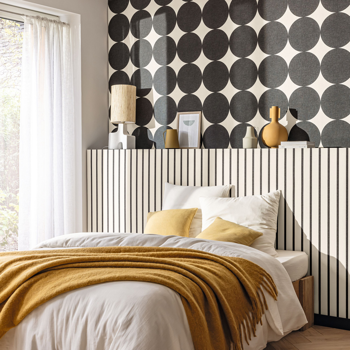 Papier peint Rond Rétro Billy anthracite - Twist de Casélio AMB2 | Réf. TST106489017