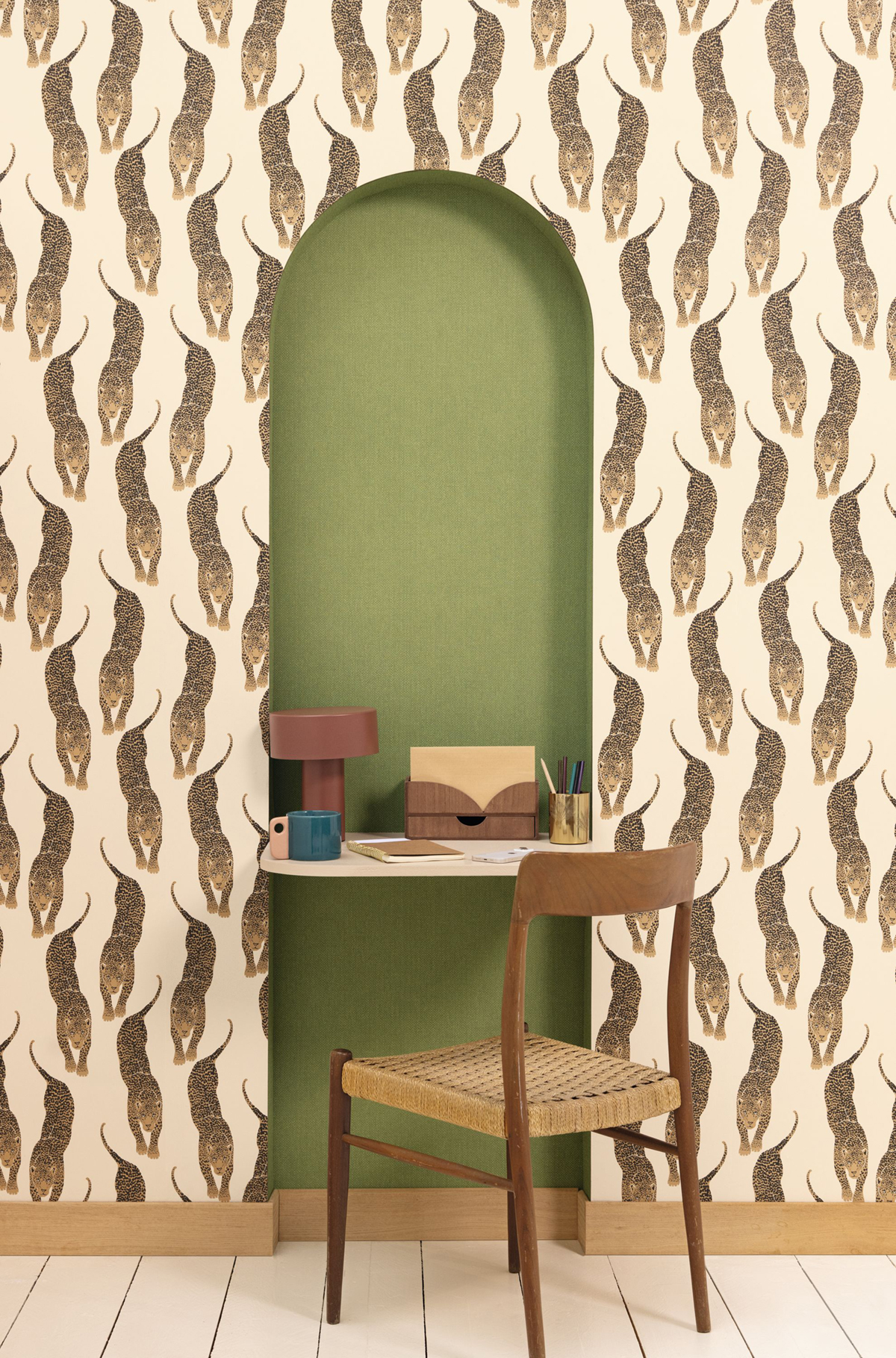 Papier peint Panthera Sauvage beige - Stay Wild de Casélio | Réf. WILD104921260