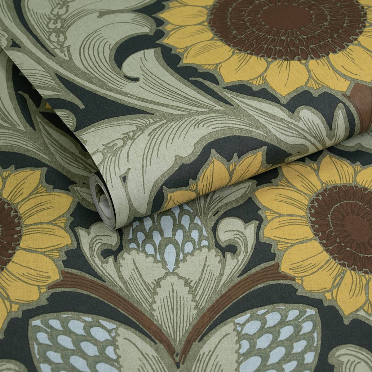 Papier peint Médaillon Tournesol Vintage vert jaune - The Wall Llewelyn-Bowen de Lutèce | AMB2 Réf. LTC-LB25152