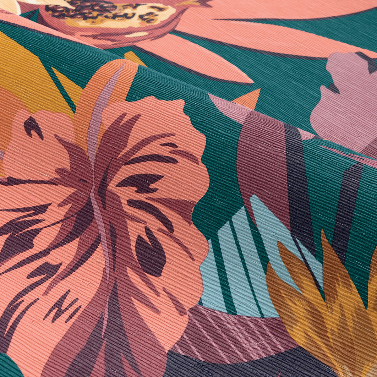 Papier peint Fleur Tropicale Salvador pétrole blush - Aventura de Casamance | Réf. CAS-75531630