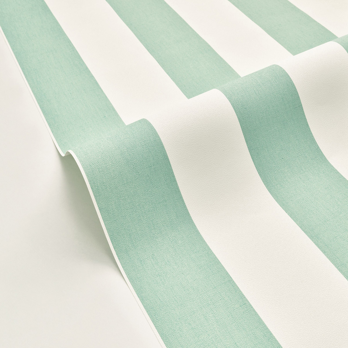 Papier peint Rayures Lin Lines vert d'eau - Basics de Casélio | Réf. BAI104047100