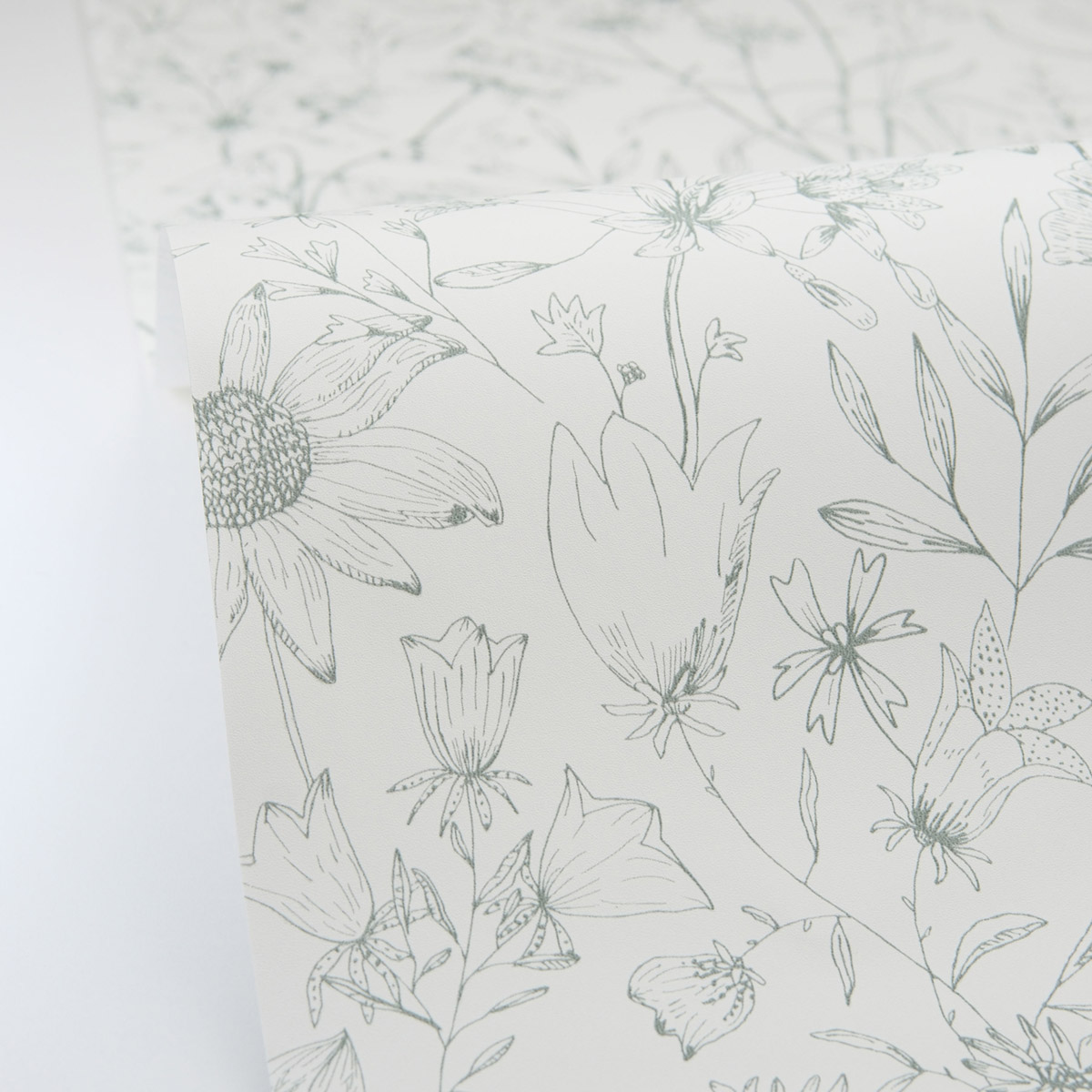 Papier peint Fleur Jardin de Giverny vert - Art of Botany de Casélio AMBV | Réf. AOB103000723