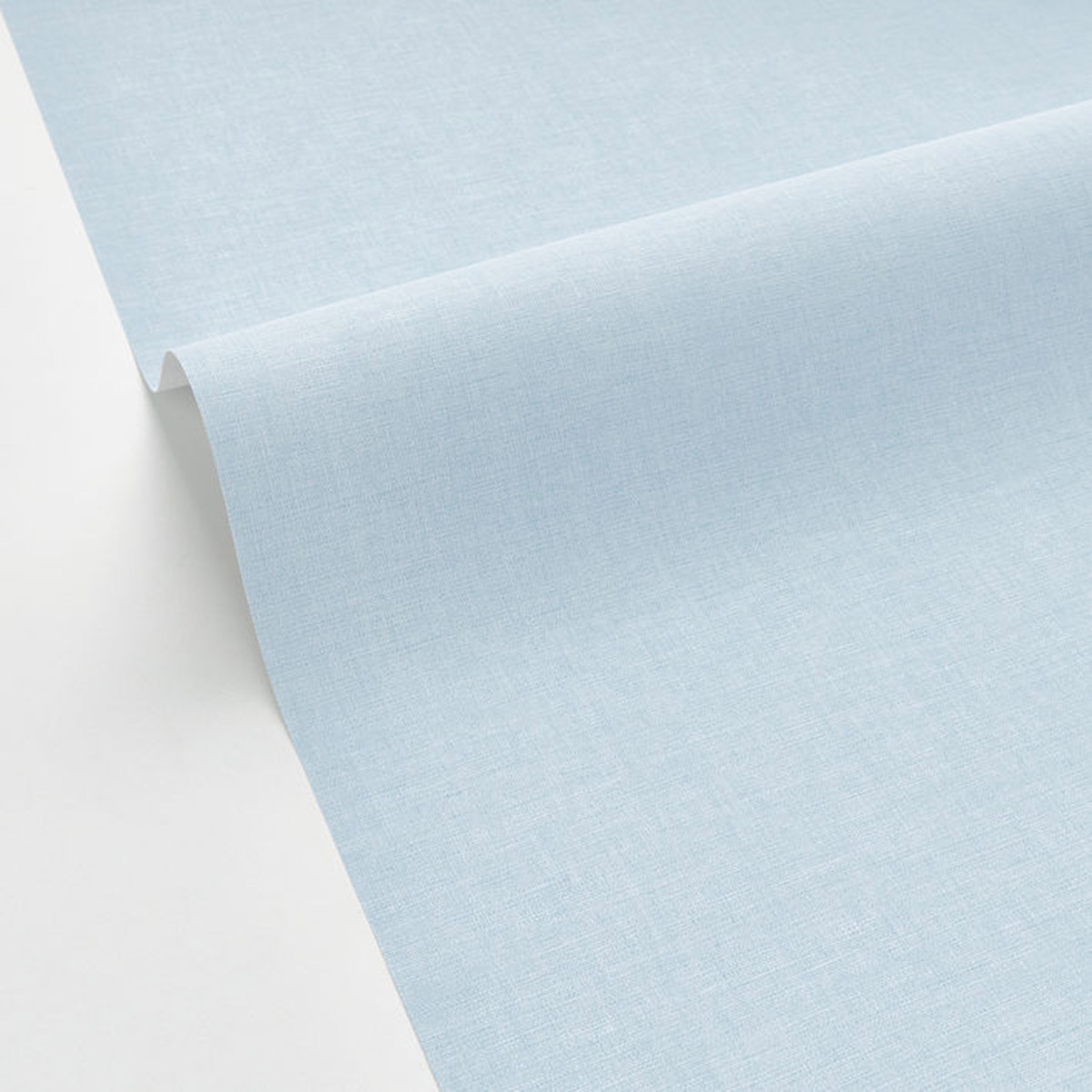 Papier peint Faux Uni Tissage bleu clair - Line Up de Casélio AMBV | Réf. LNP103226298
