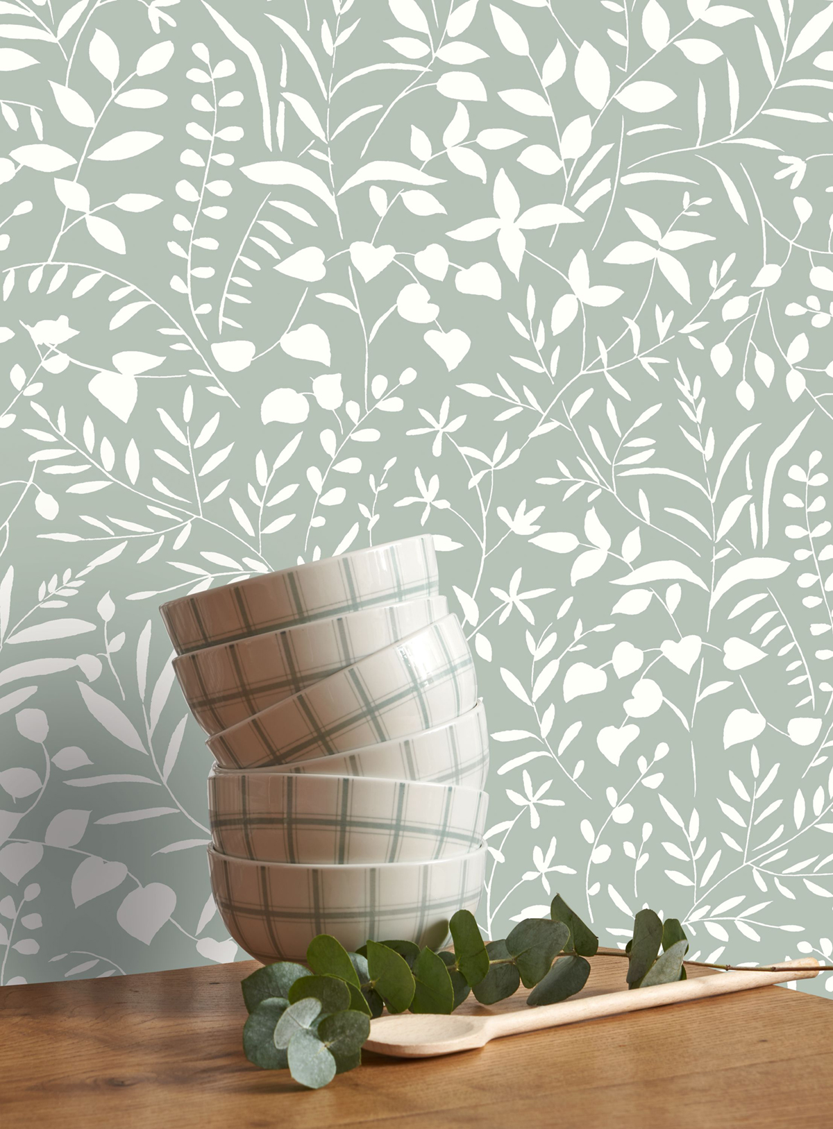 Papier peint Branche Scandinave Bastide céladon - Echappée Belle de Casadéco | Réf. ECHA89836363