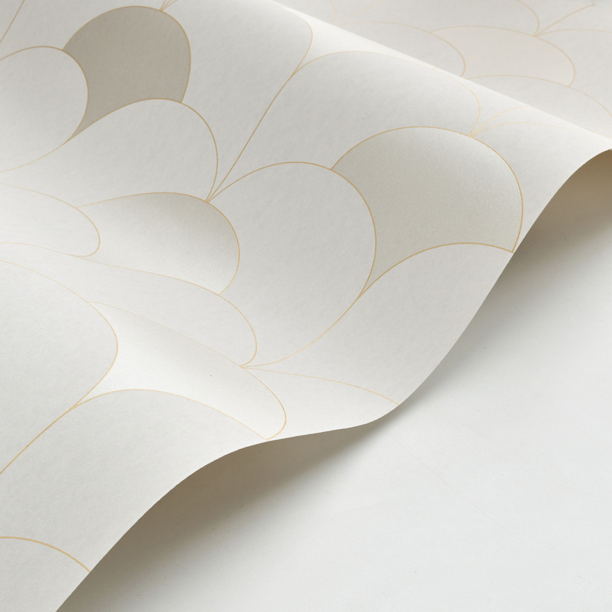 Papier peint Géométrique Art Déco Théâtre lin nacré - Twenties de Casadéco AMBV | Réf. TWNT88681331